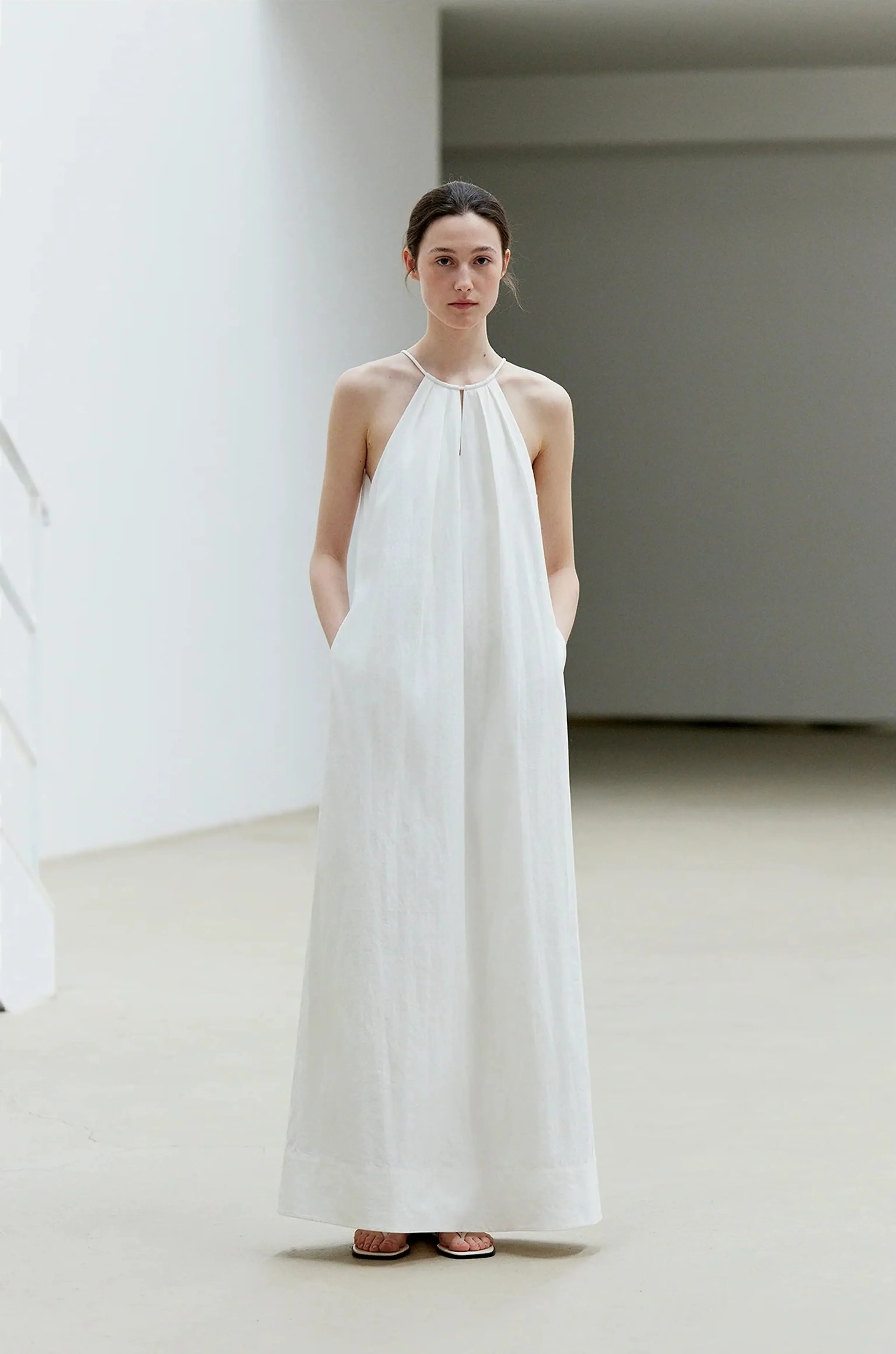 Minimalist Halter Maxi Dress - Image 2