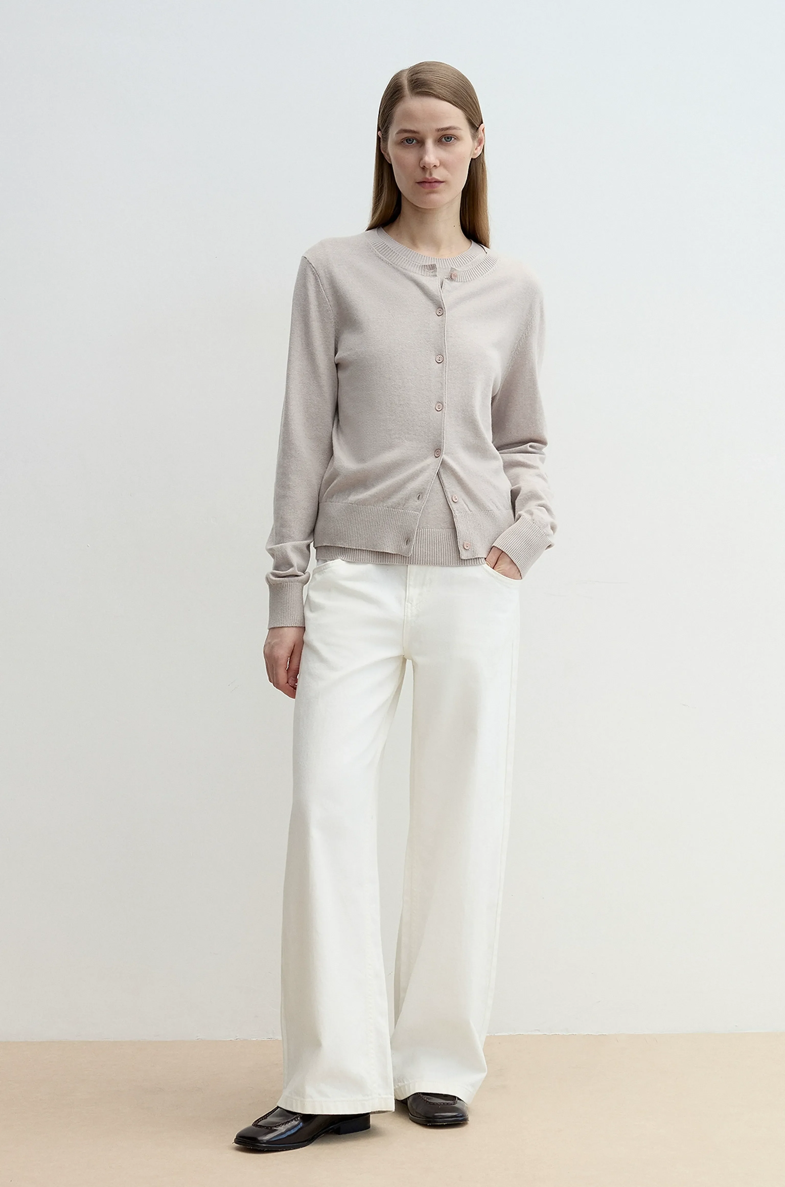 Minimalist Knit Vest & Cardigan Set - Image 4
