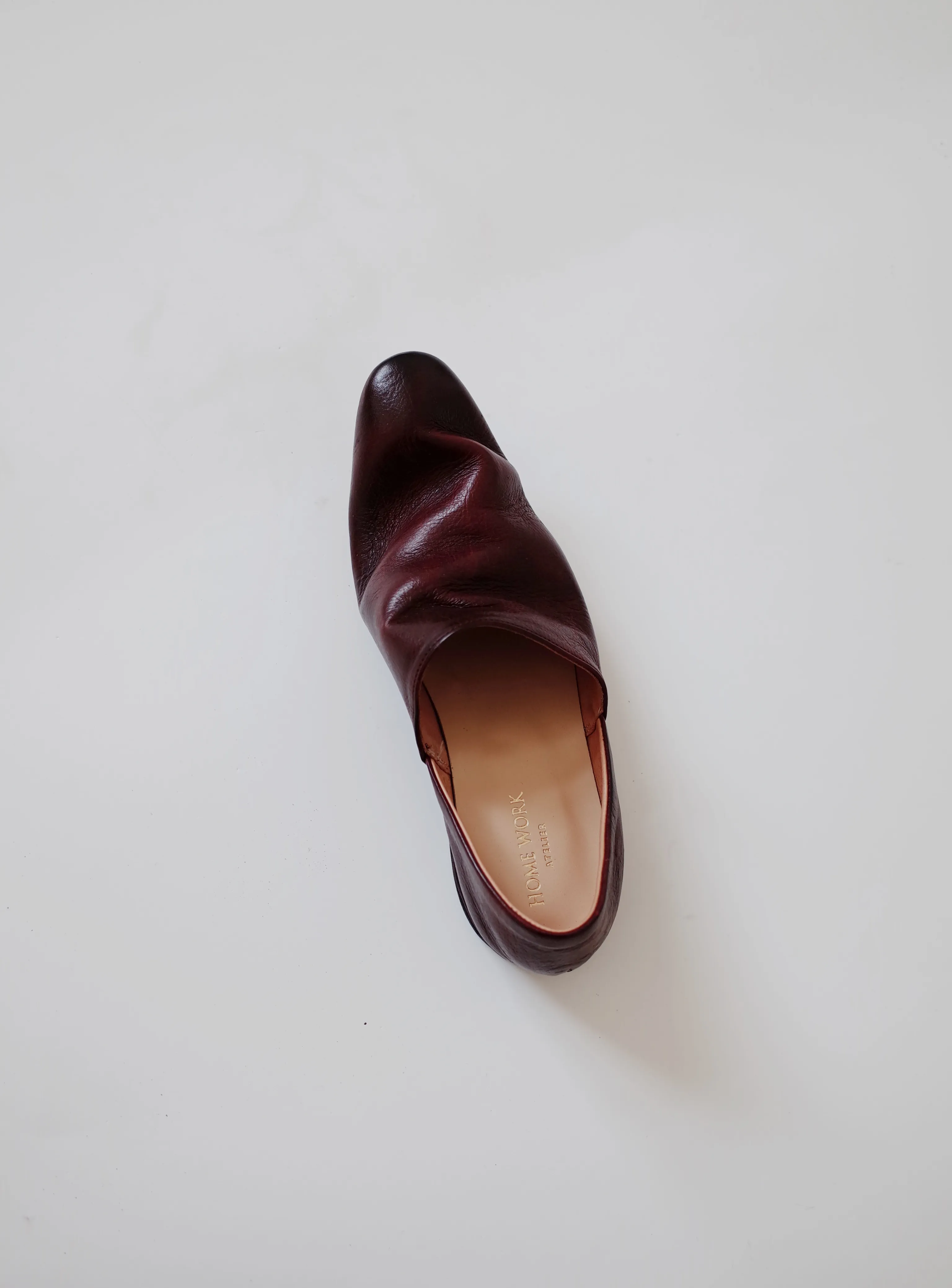 Minimalist Leather Slip-On Shoes - Image 6