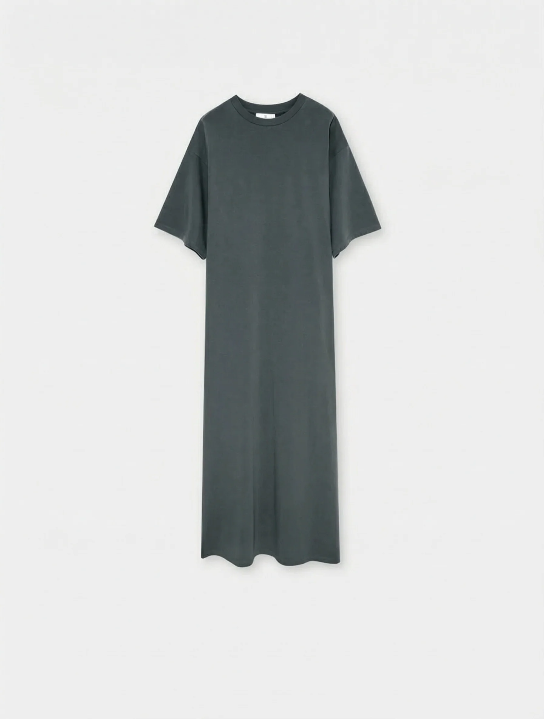 Minimalist Maxi Dress - Image 4