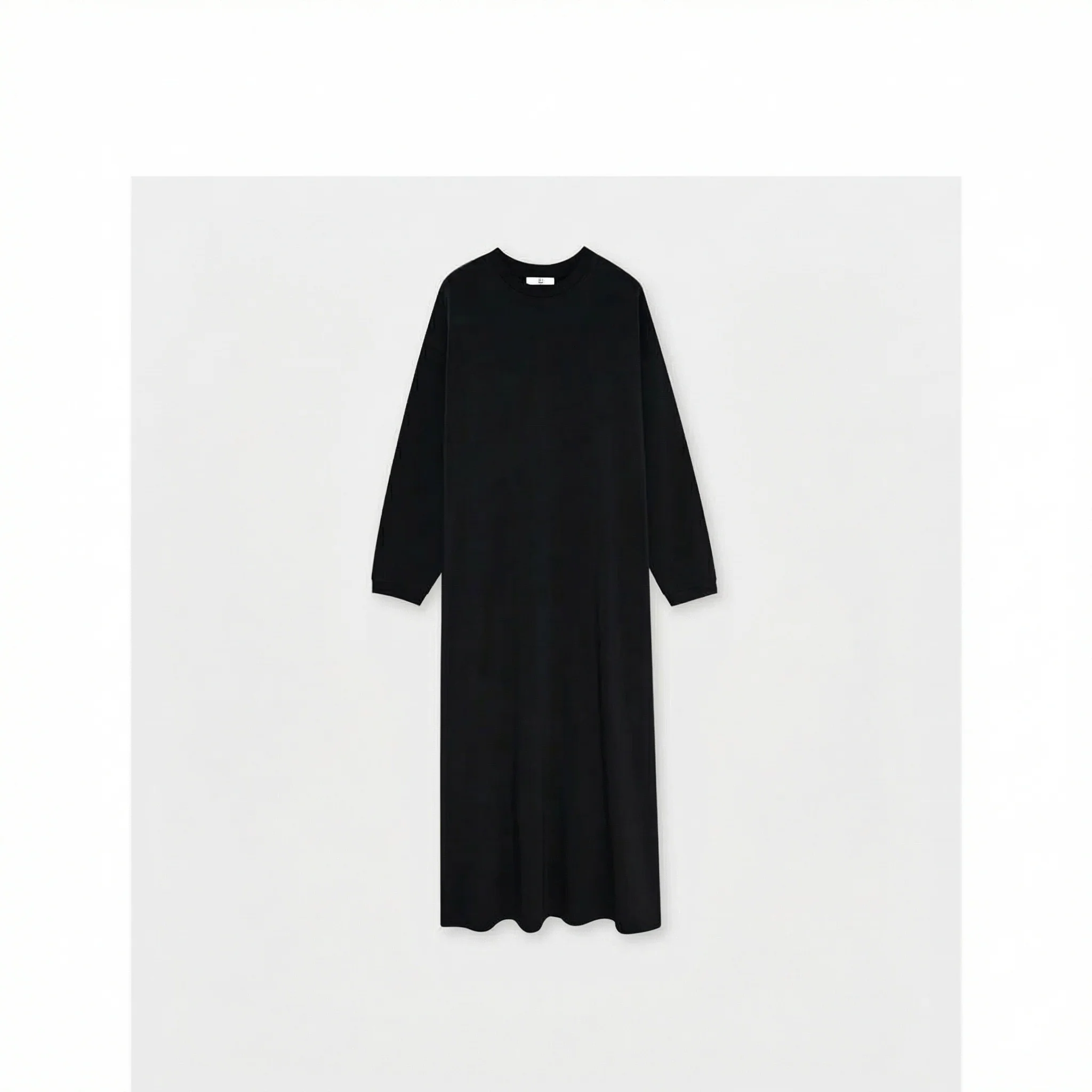 Minimalist Maxi Dress - Image 5