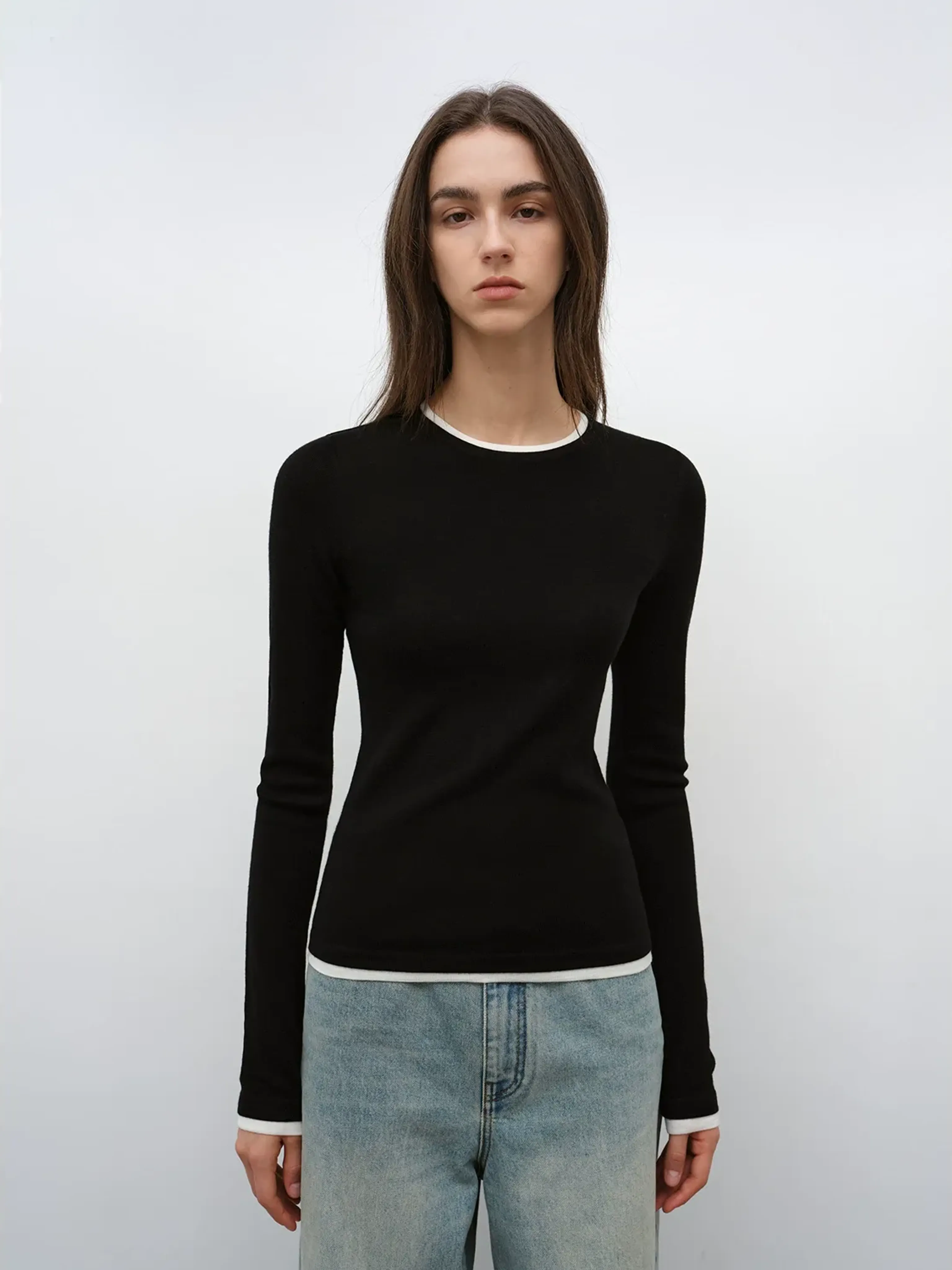 Minimalist Wool Knit Sweater - Image 16
