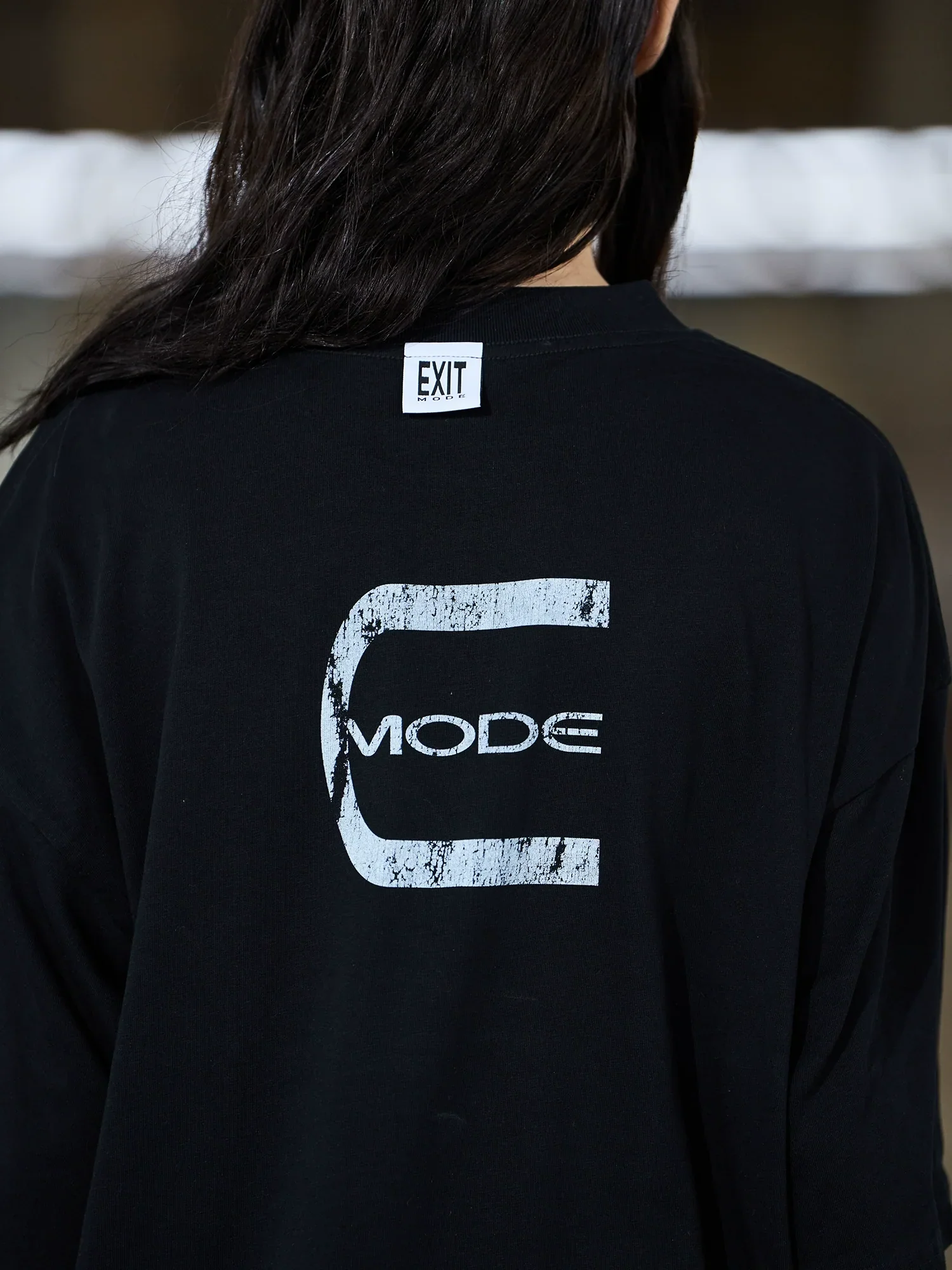 Mottled Logo Short-Sleeve T-Shirt - Image 2