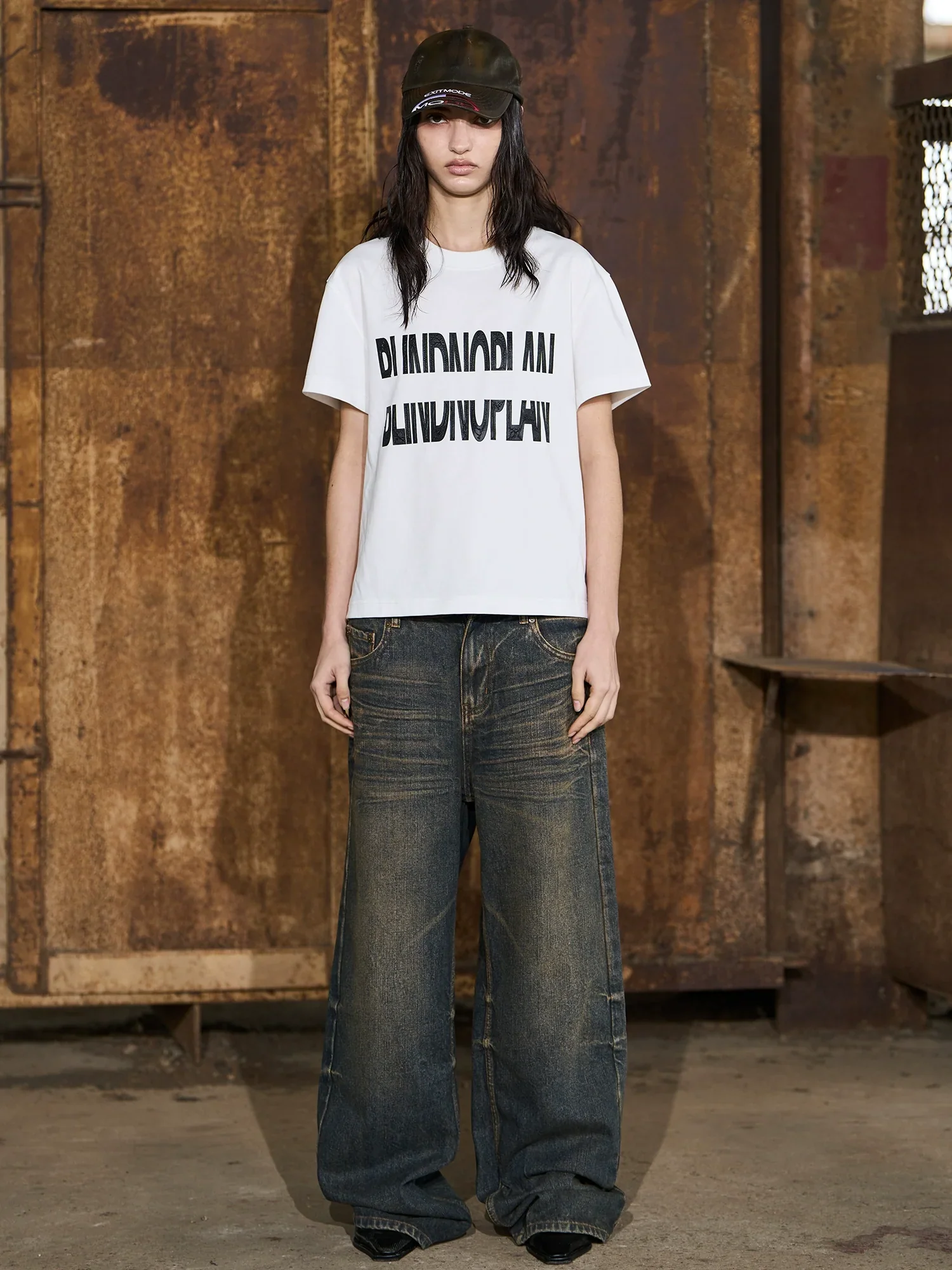 Mud-Dyed Pleated Straight Jeans - Image 4