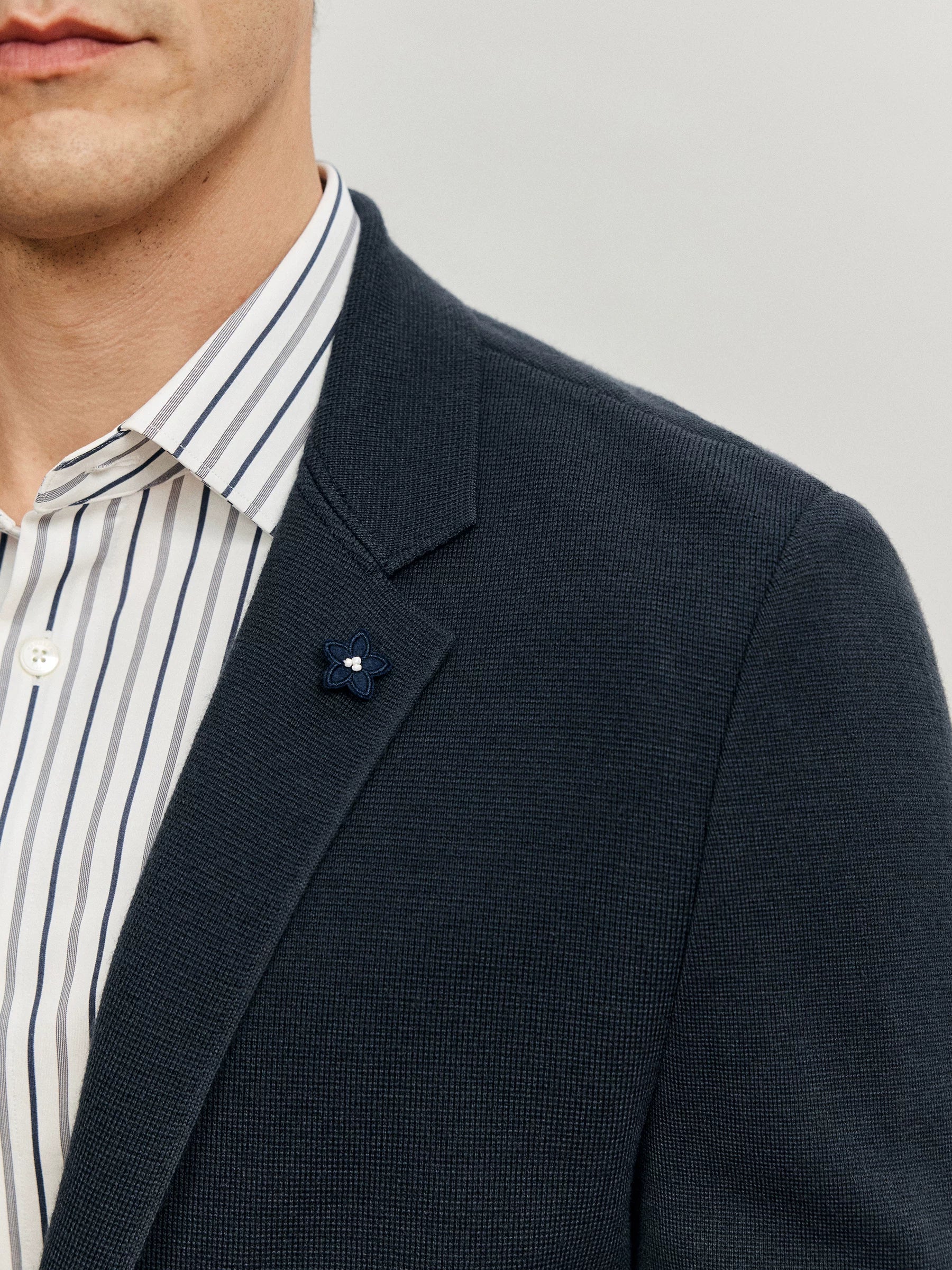 Navy Knit Wool Slim Blazer - Image 3