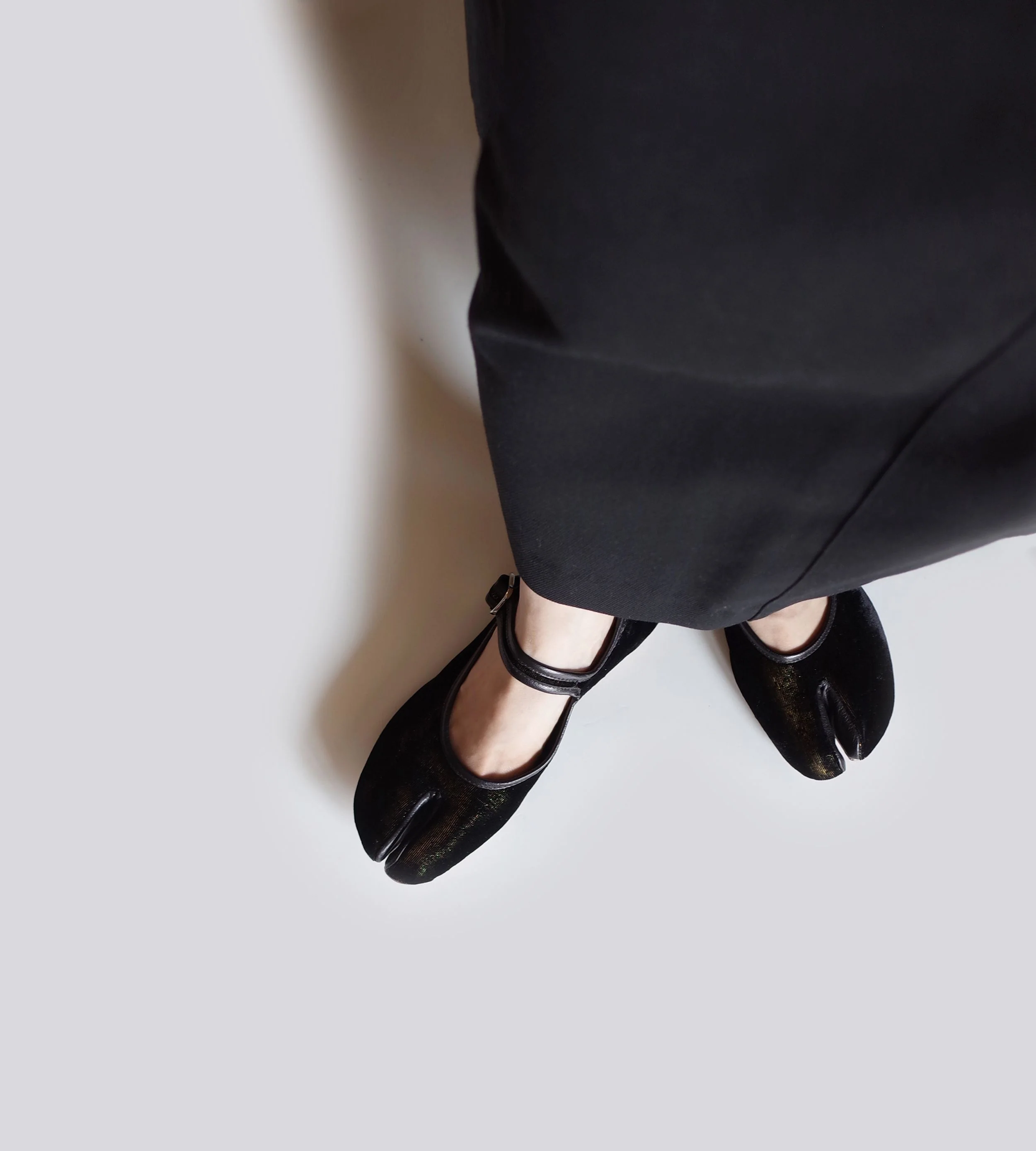 Ninja Split-Toe Mary Jane Flats - Image 5