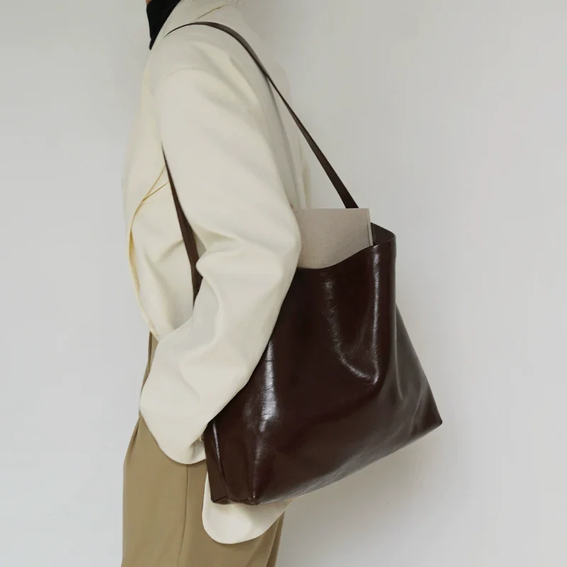 Oil-Waxed Cowhide Tote - Image 7