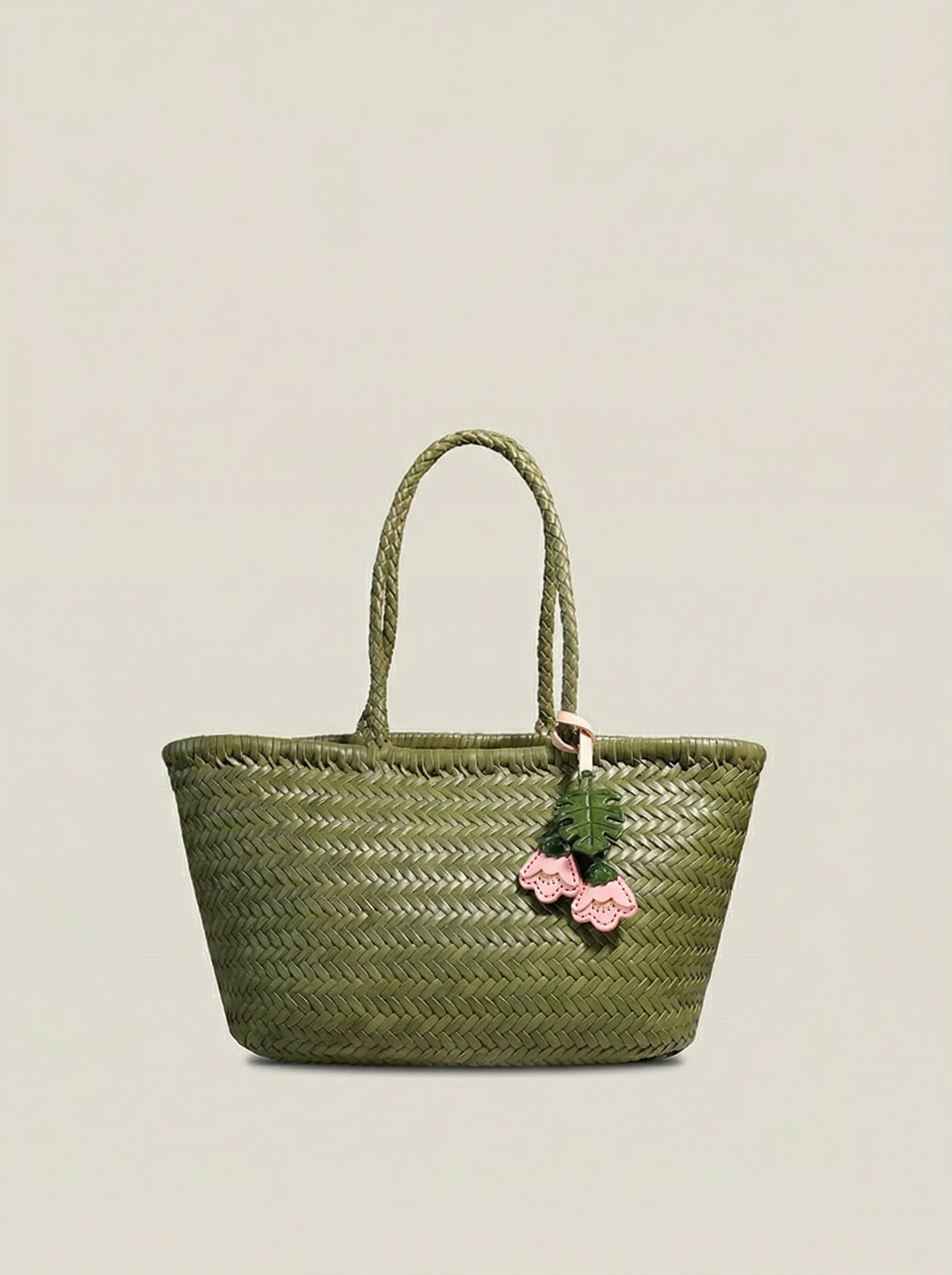 Olive Basket Tote - Image 4