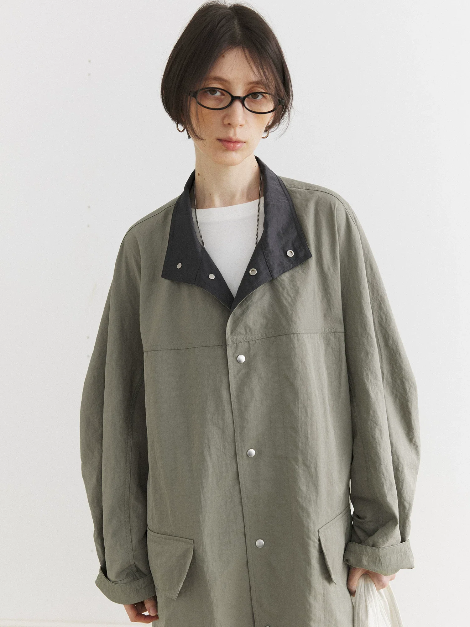 Oversized Contrast Collar Nylon Coat - Image 6