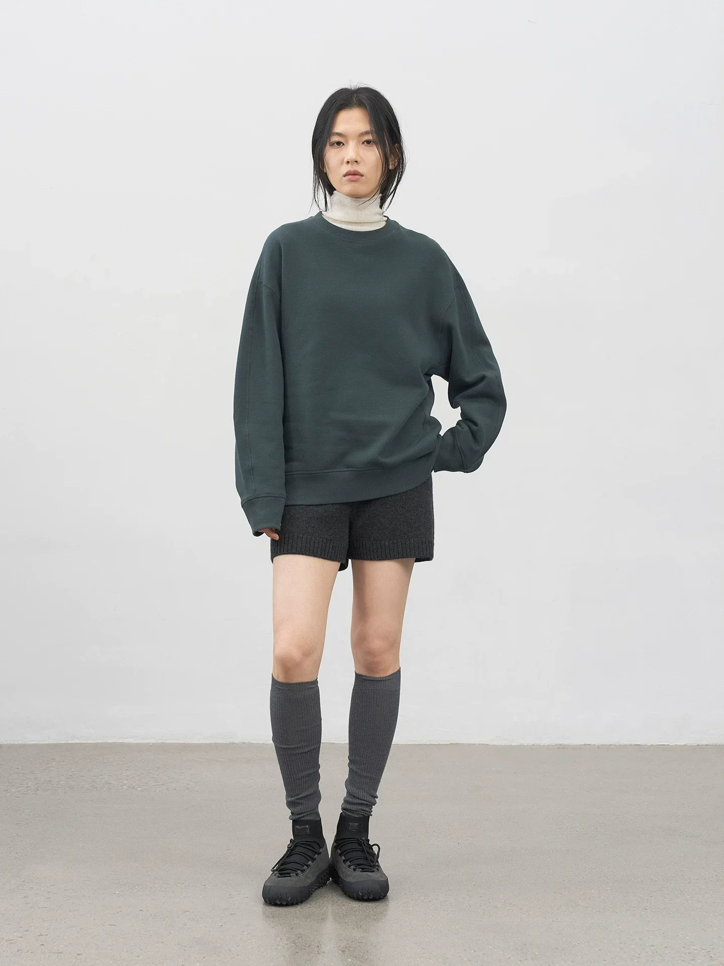 Oversized Crewneck Sweatshirt - Image 3