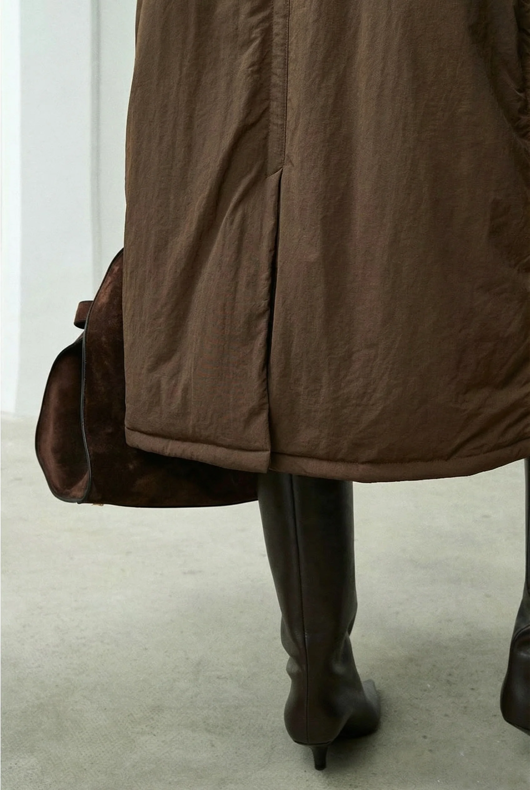 Oversized Luxurious Coat - Image 3