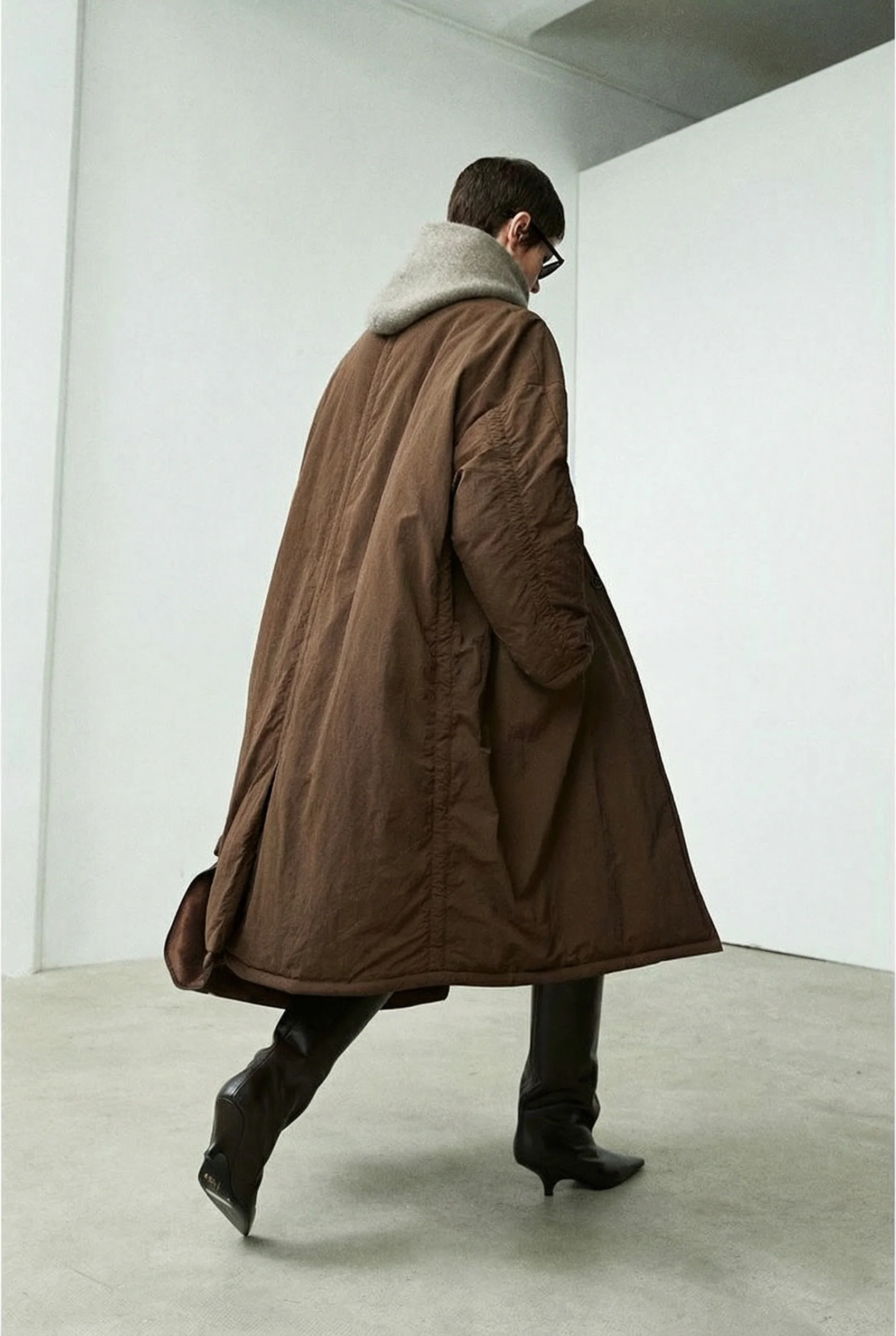 Oversized Luxurious Coat - Image 6