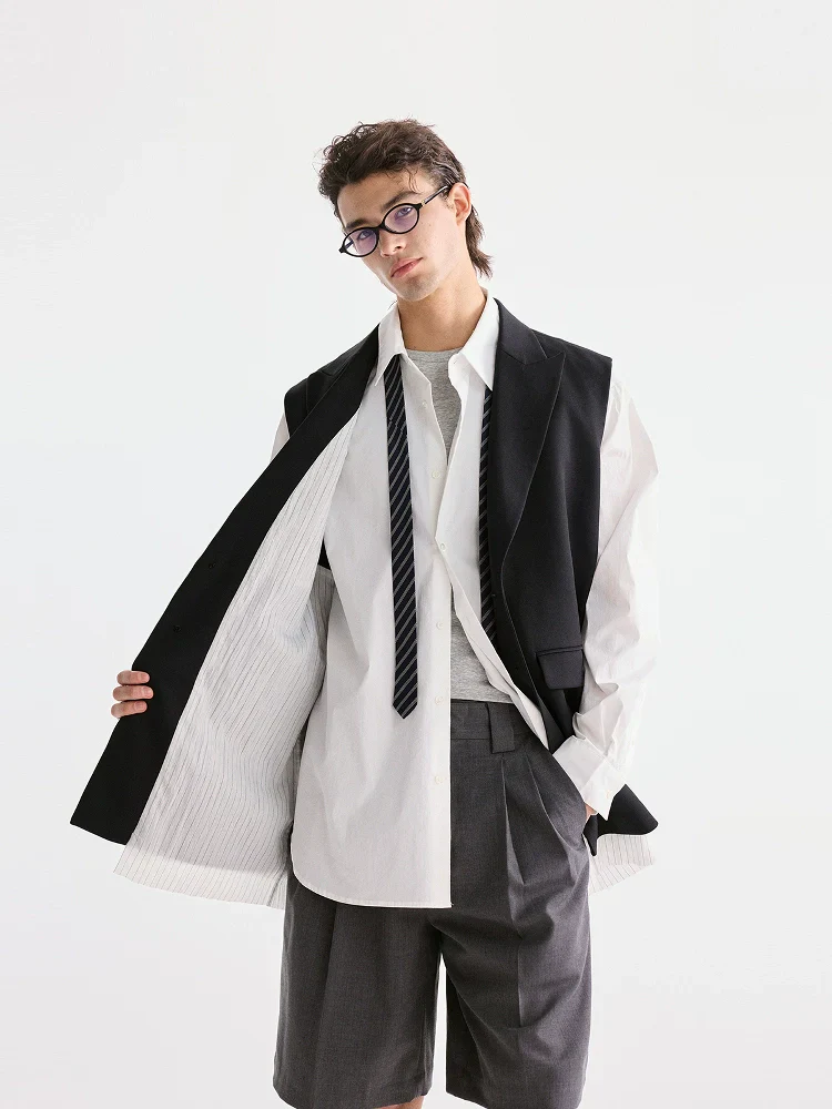 Oversized Notched Lapel Vest - Image 2