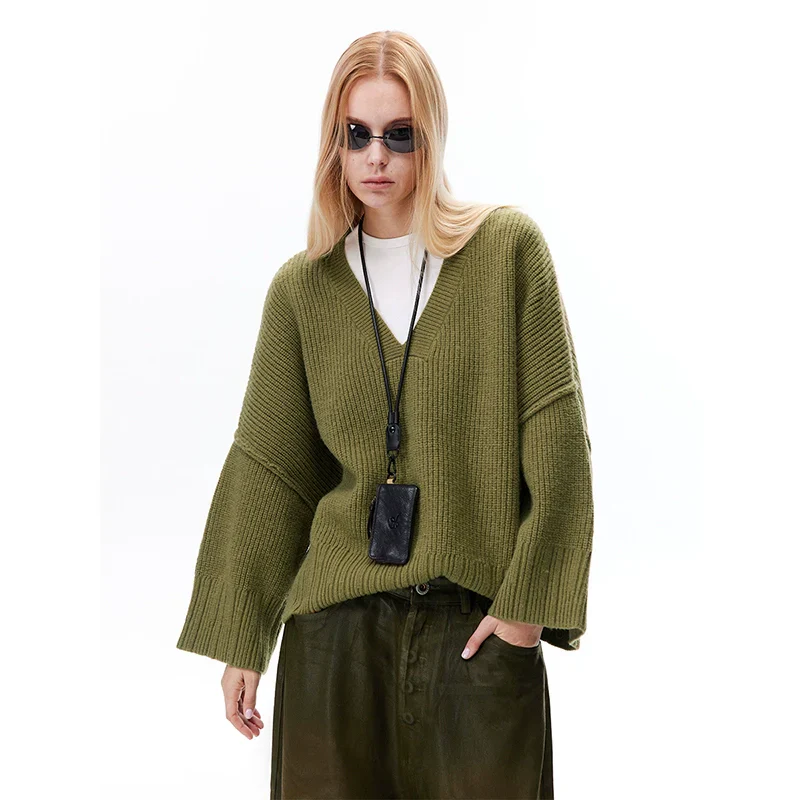 Oversized V-Neck Ribbed Knit Sweater - Image 5