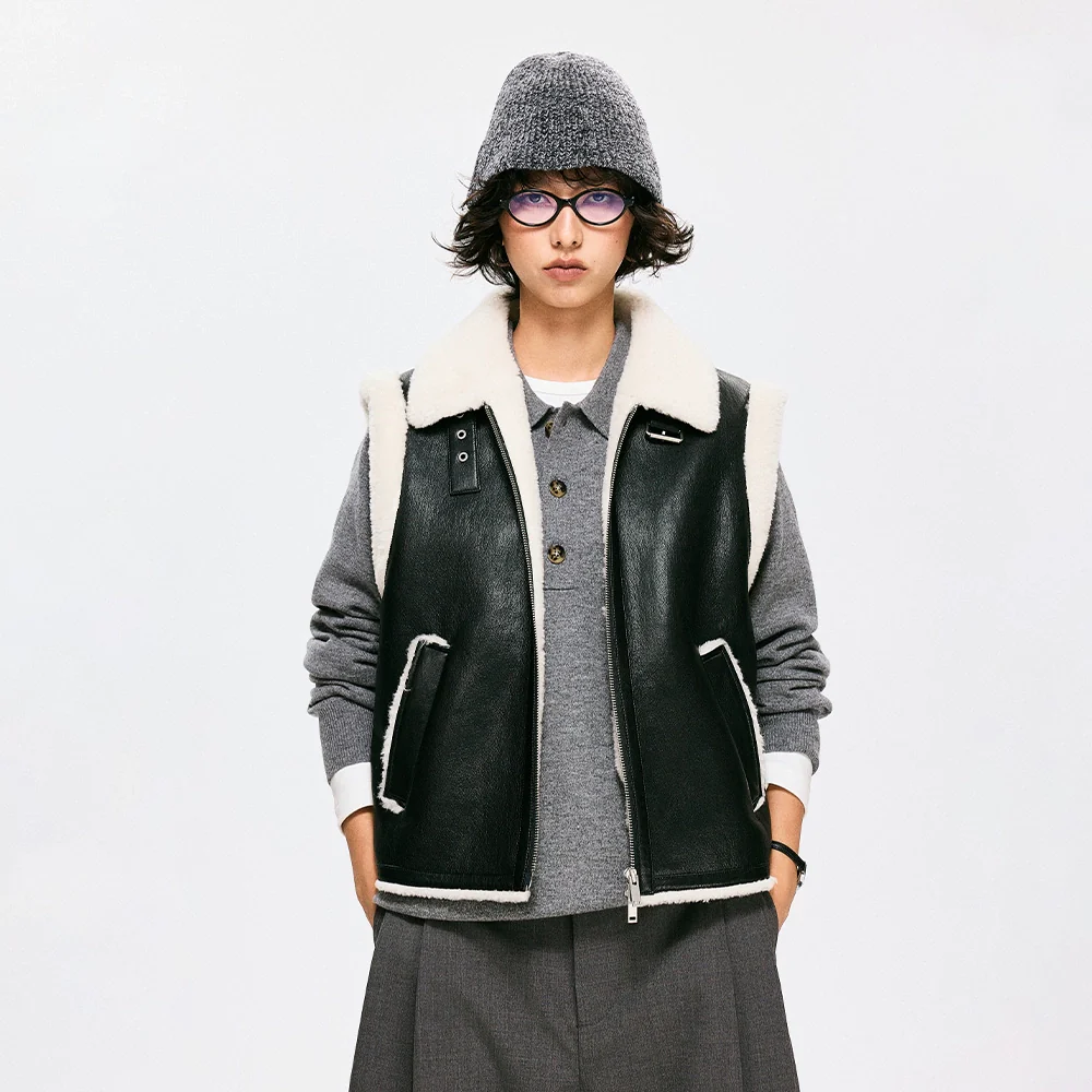 Panda Contrast Stand Collar Vest - Image 3