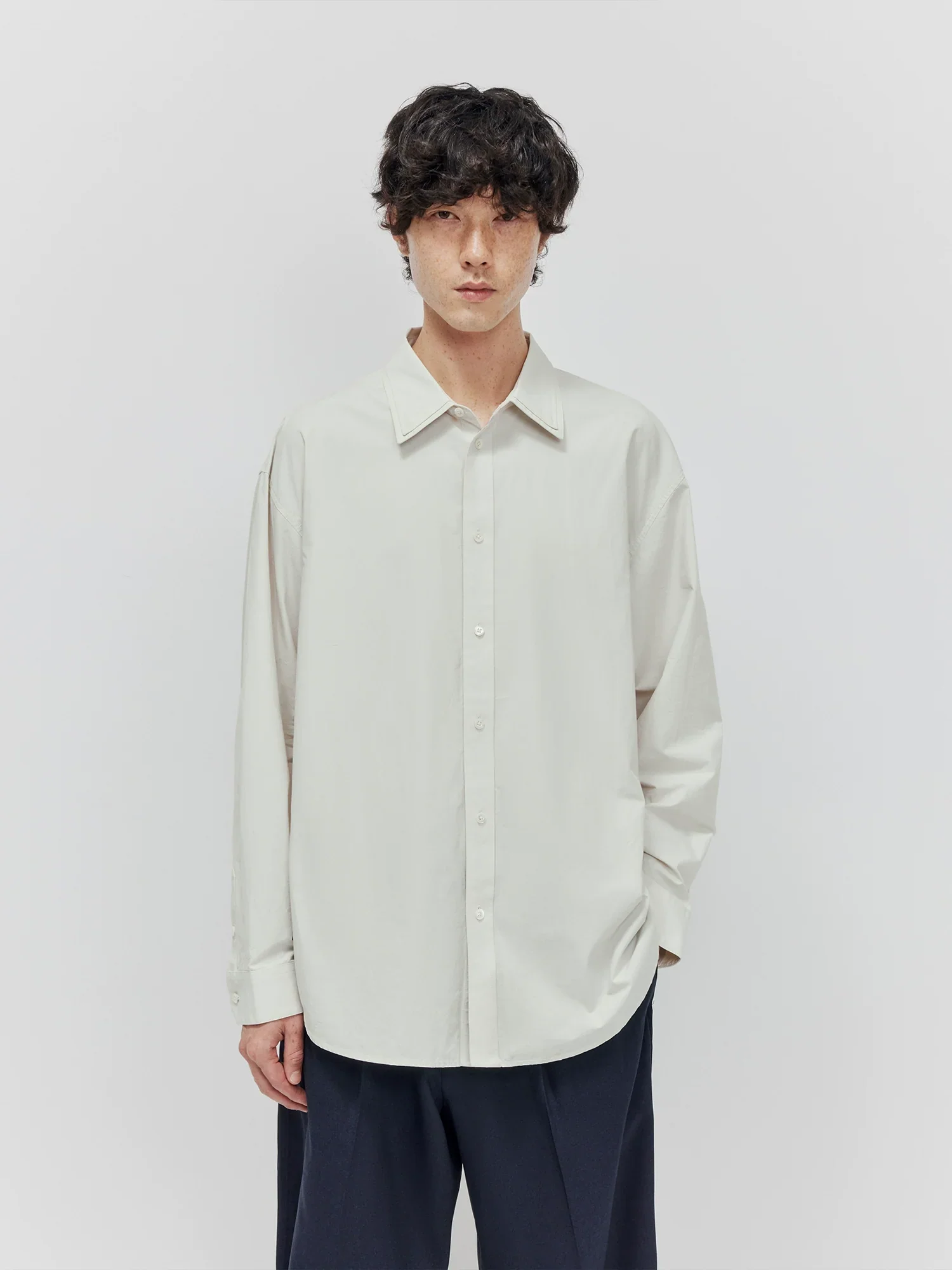 Paper-Textured Cotton Layered Collar Shirt