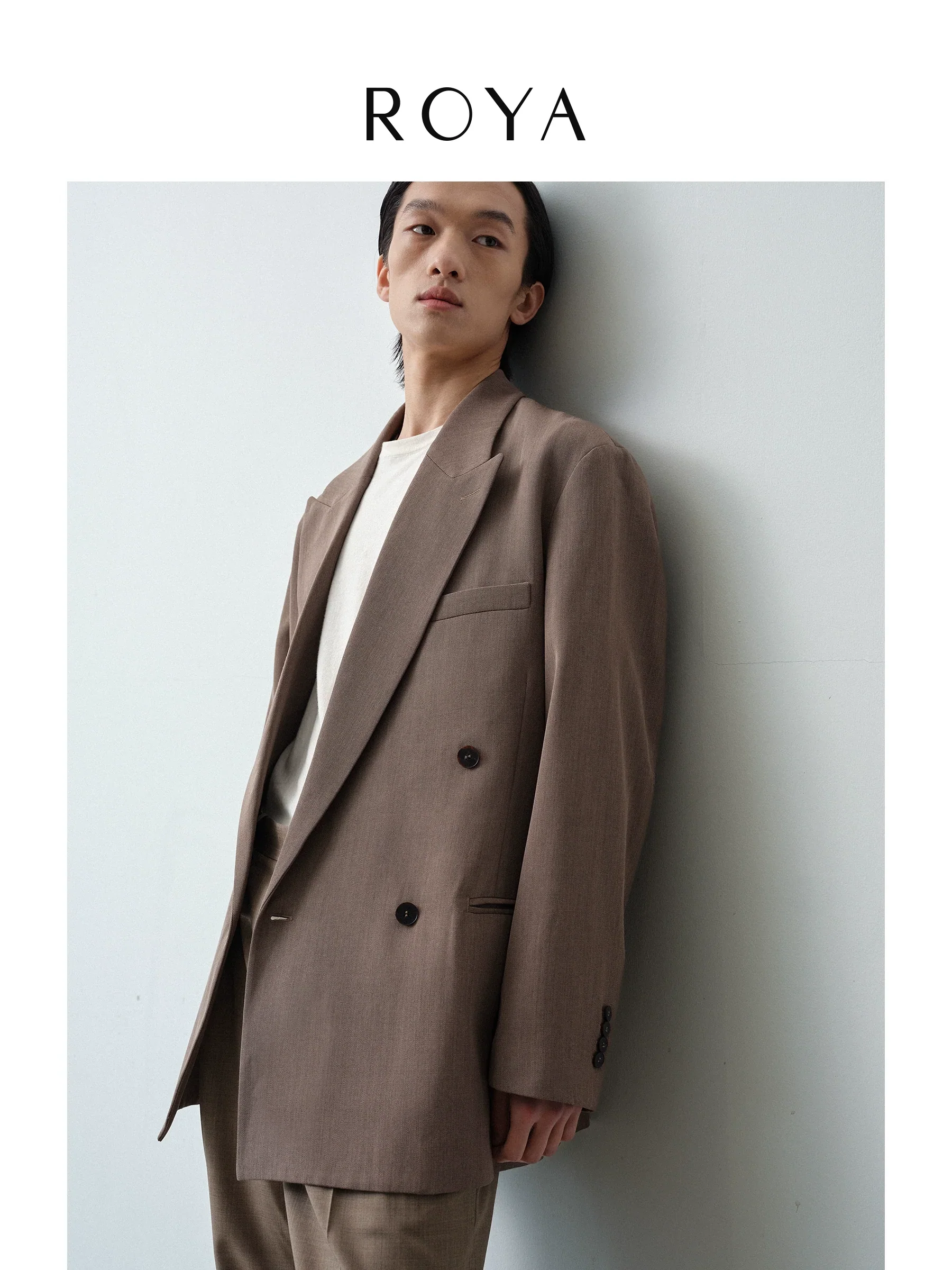 Peak-Lapel Double-Breasted Blazer - Image 3