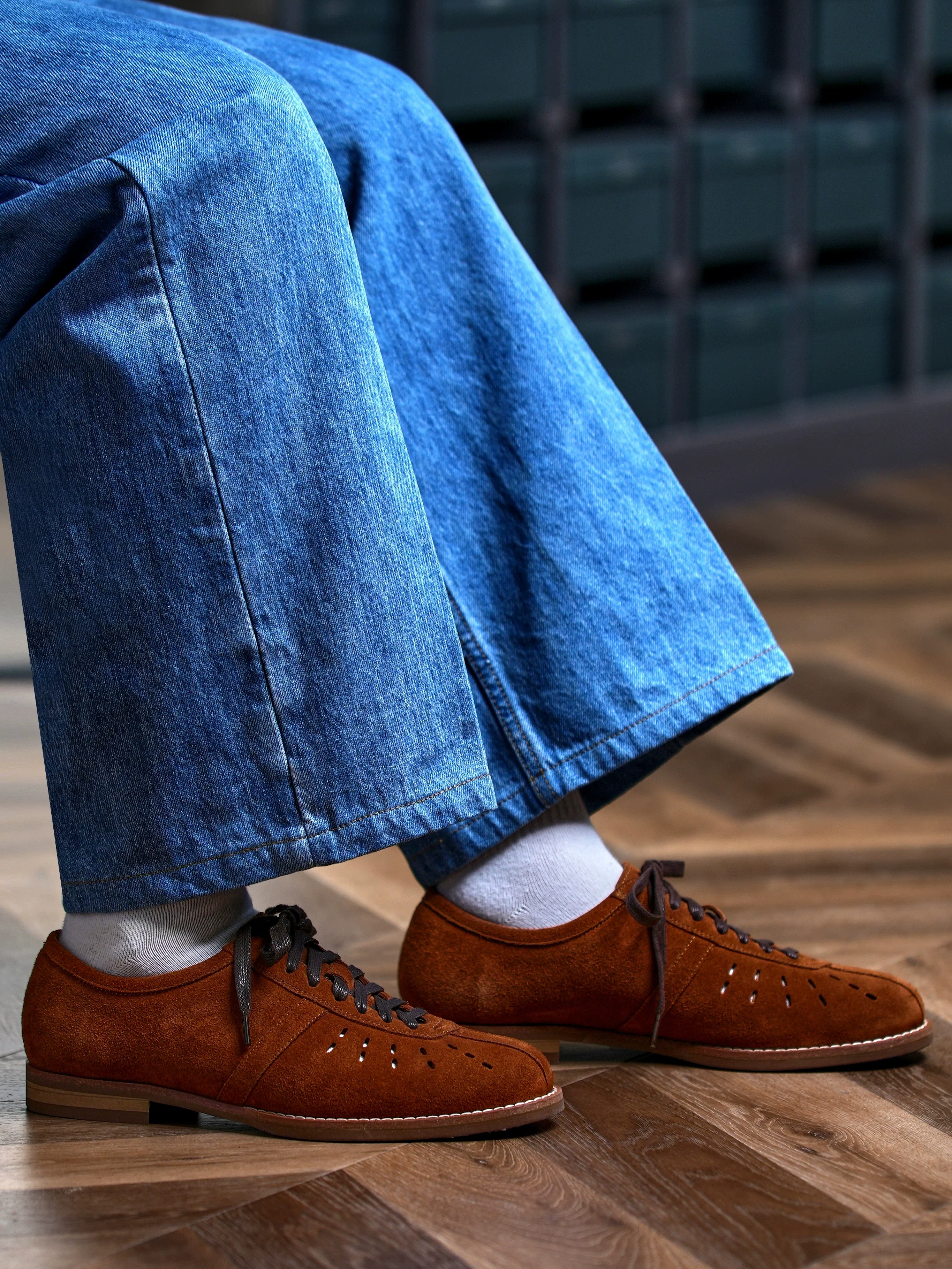 Perforated Leather Oxford - Image 4