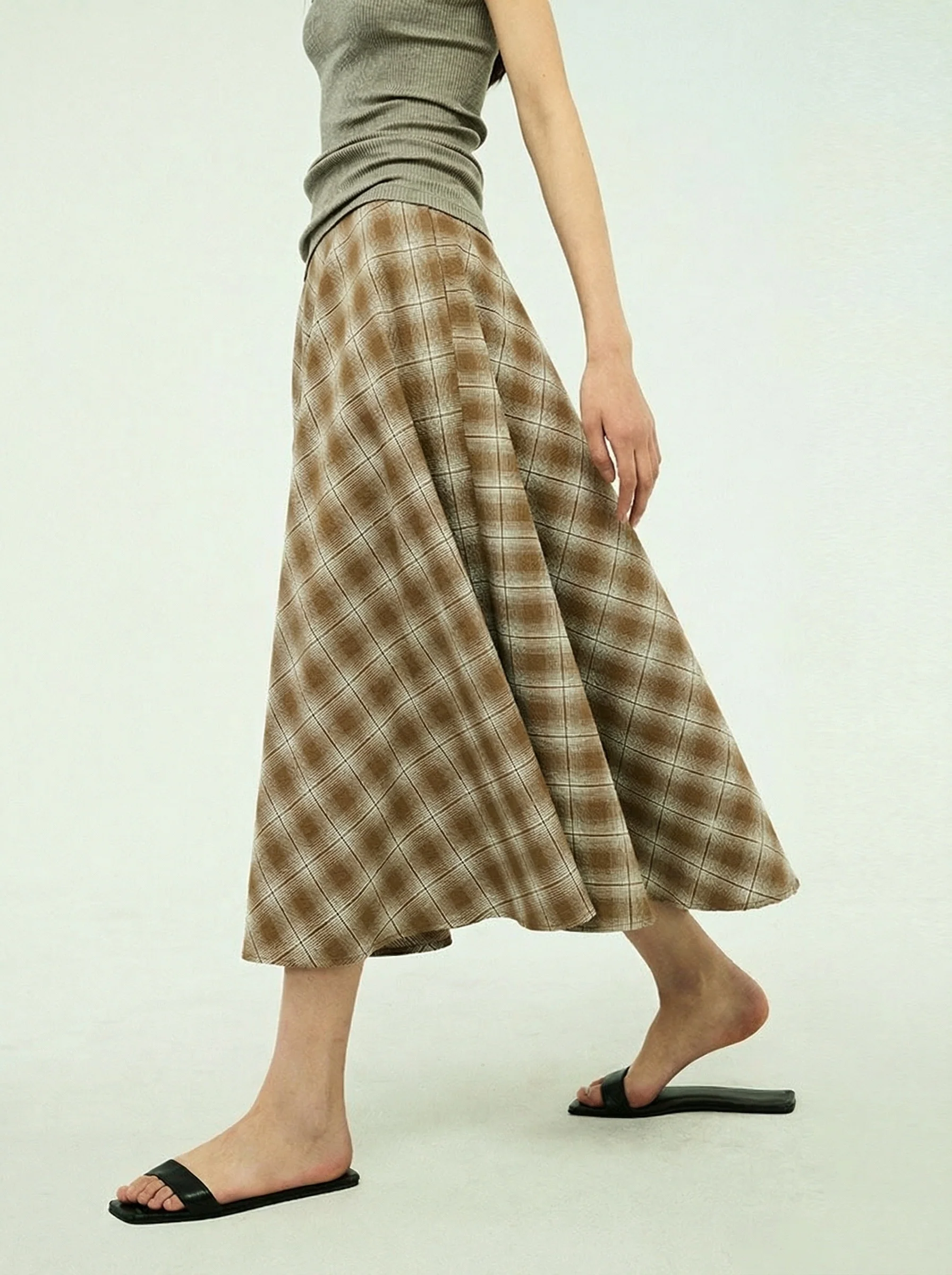 Plaid A-Line Midi Skirt - Image 4
