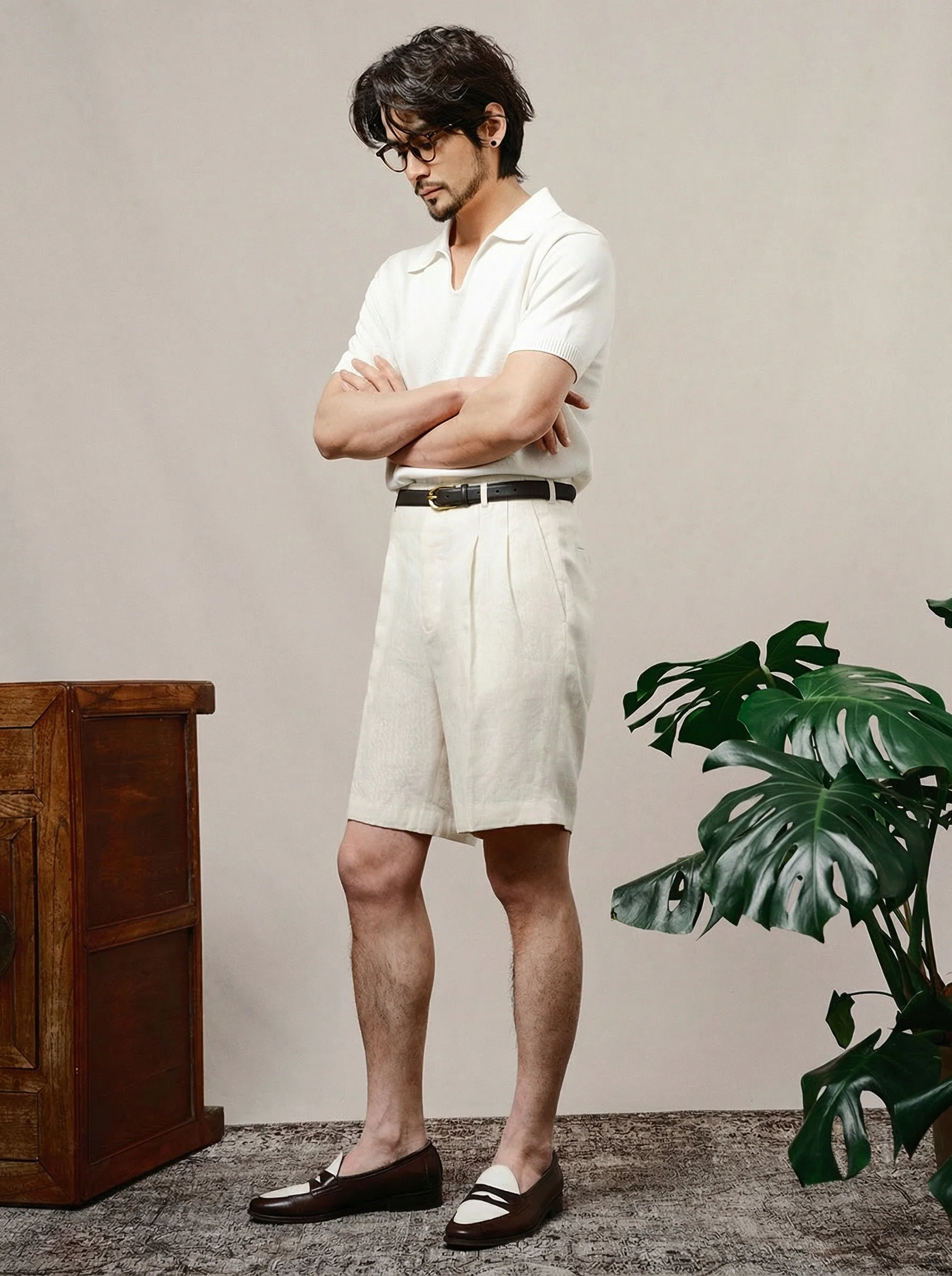 Pleated Bermuda Linen Shorts - Image 3