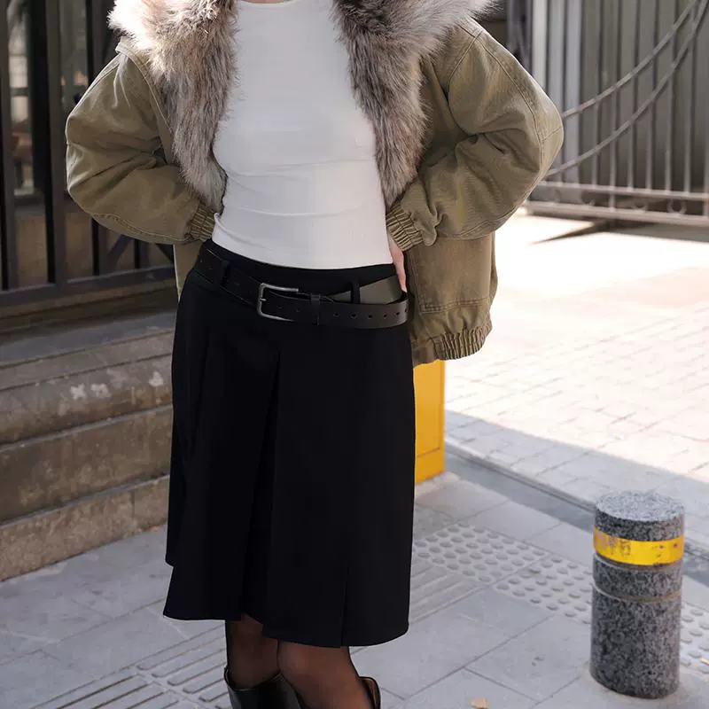 Pleated Black Skirt - Image 3