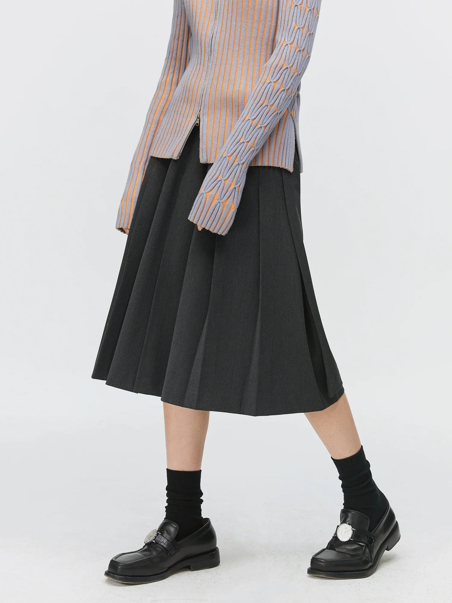 Pleated Buckle A-Line Midi Skirt
