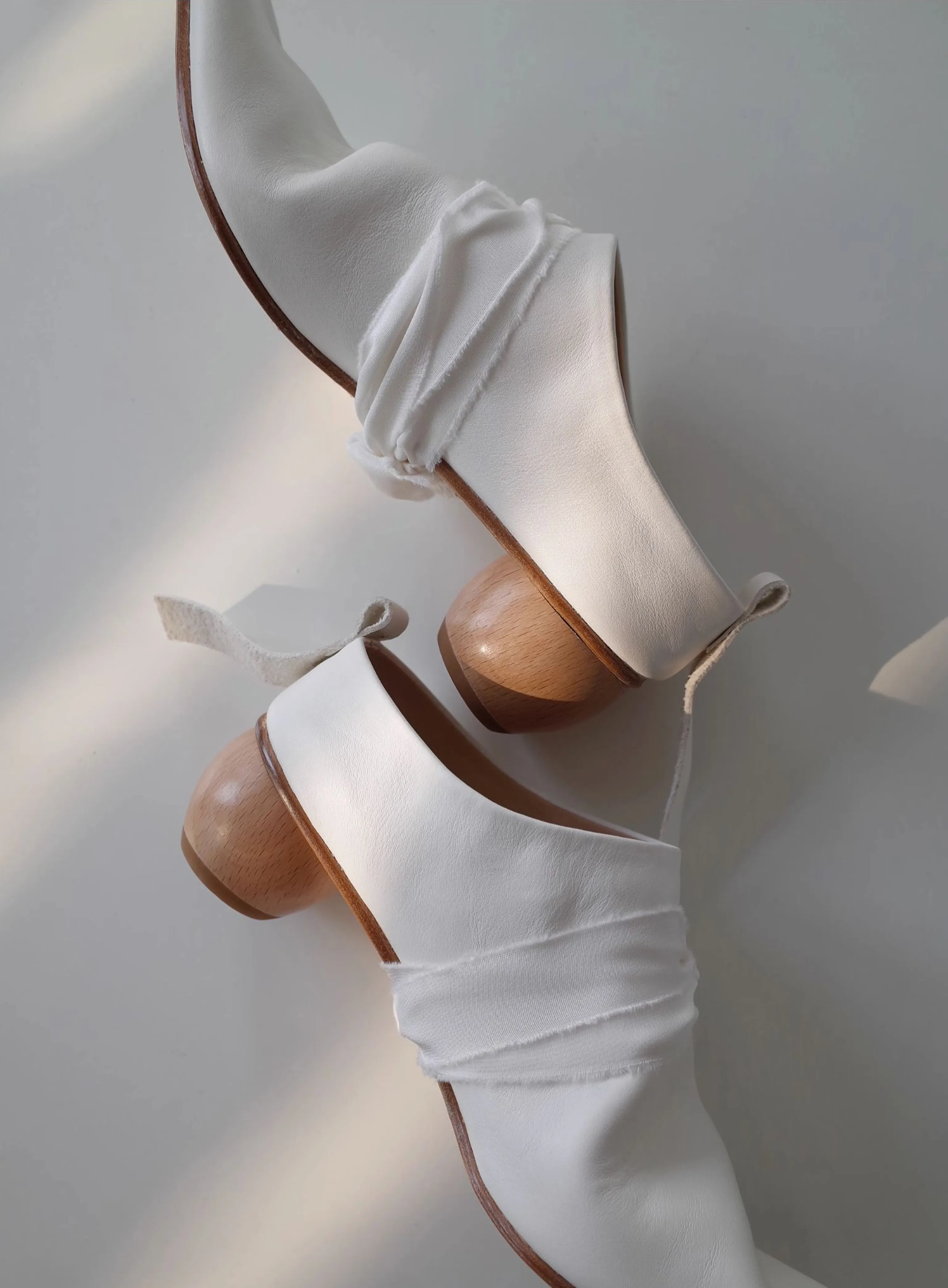 Pleated Leather Mules with Wooden Heel - Image 5