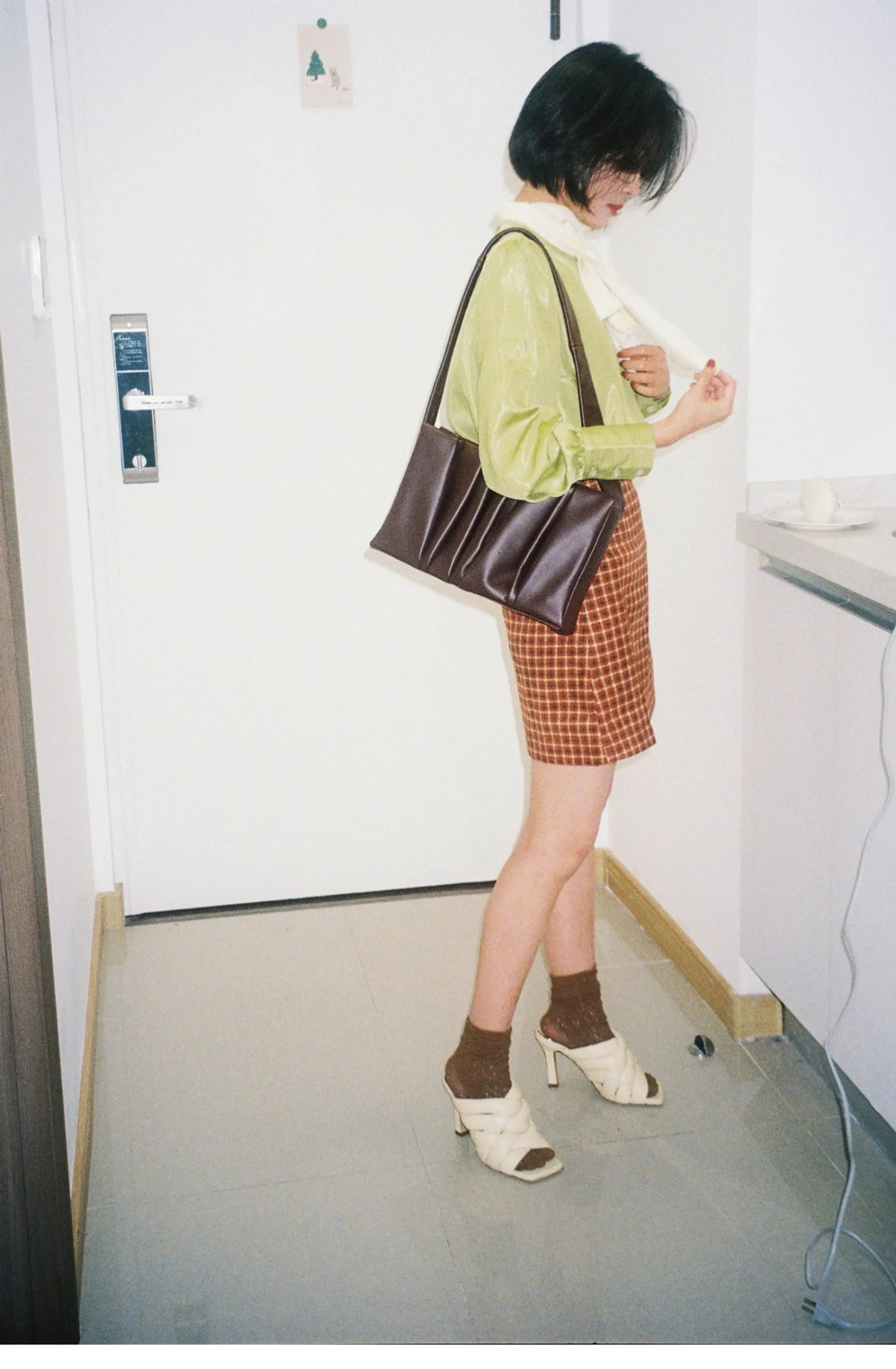 Pleated Leather Shoulder Bag - Image 7