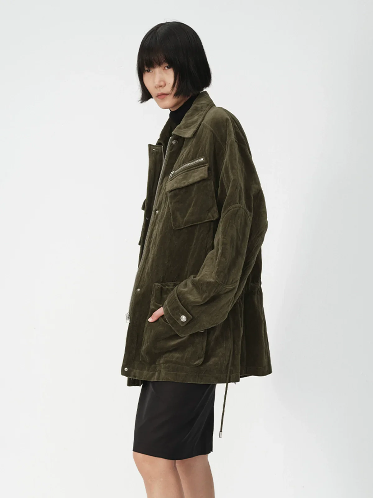 Pleated Metallic Velvet Short Coat - Image 3