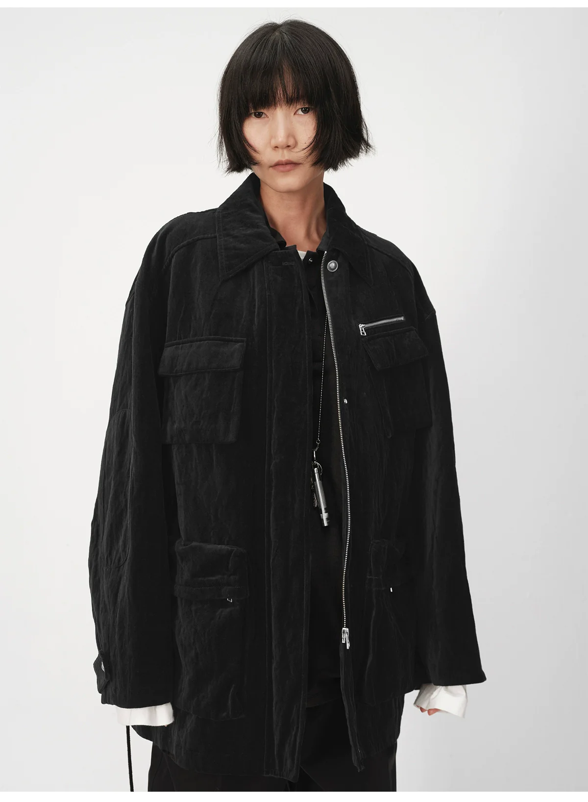 Pleated Metallic Velvet Short Coat - Image 5