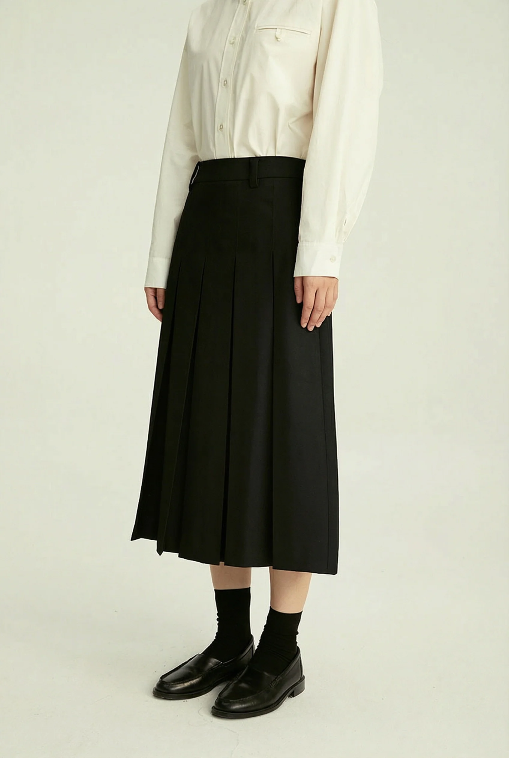 Pleated Midi Skirt - Image 4