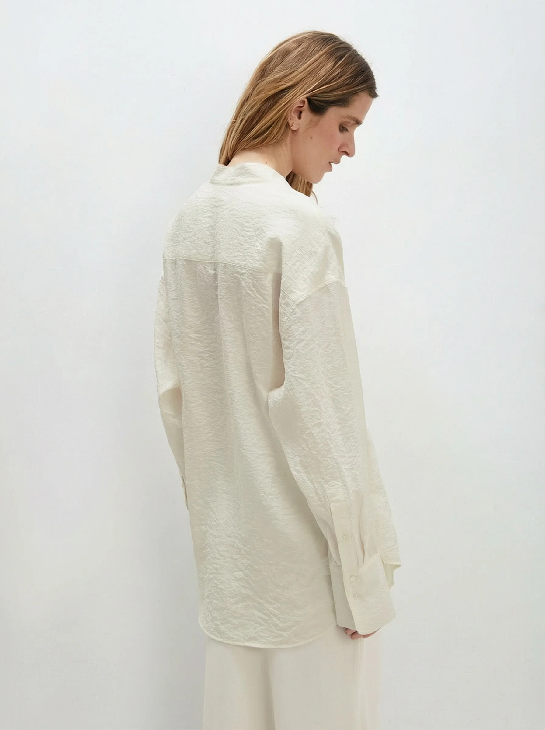 Pleated Texture Silk Stand Collar Shirt - Image 5