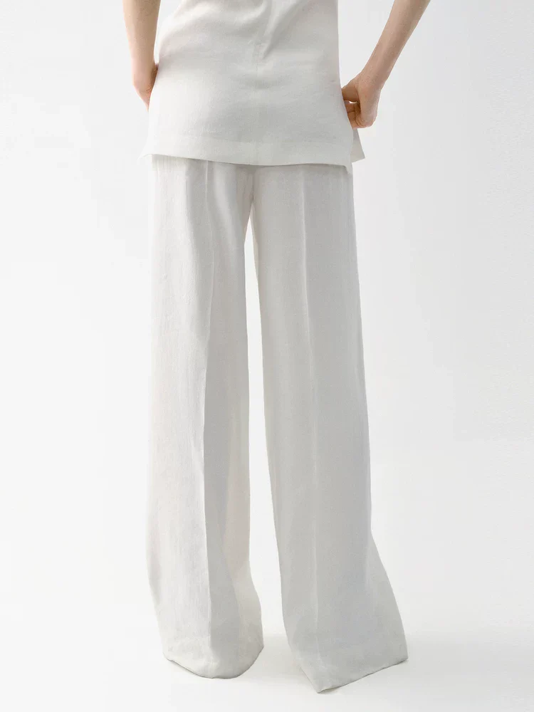 Pleated Wide-Leg Trousers - Image 3