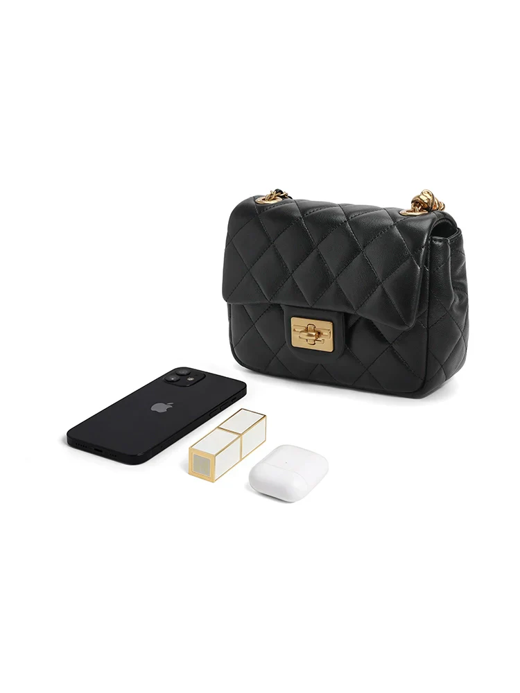 Quilted Flap Chain Bag