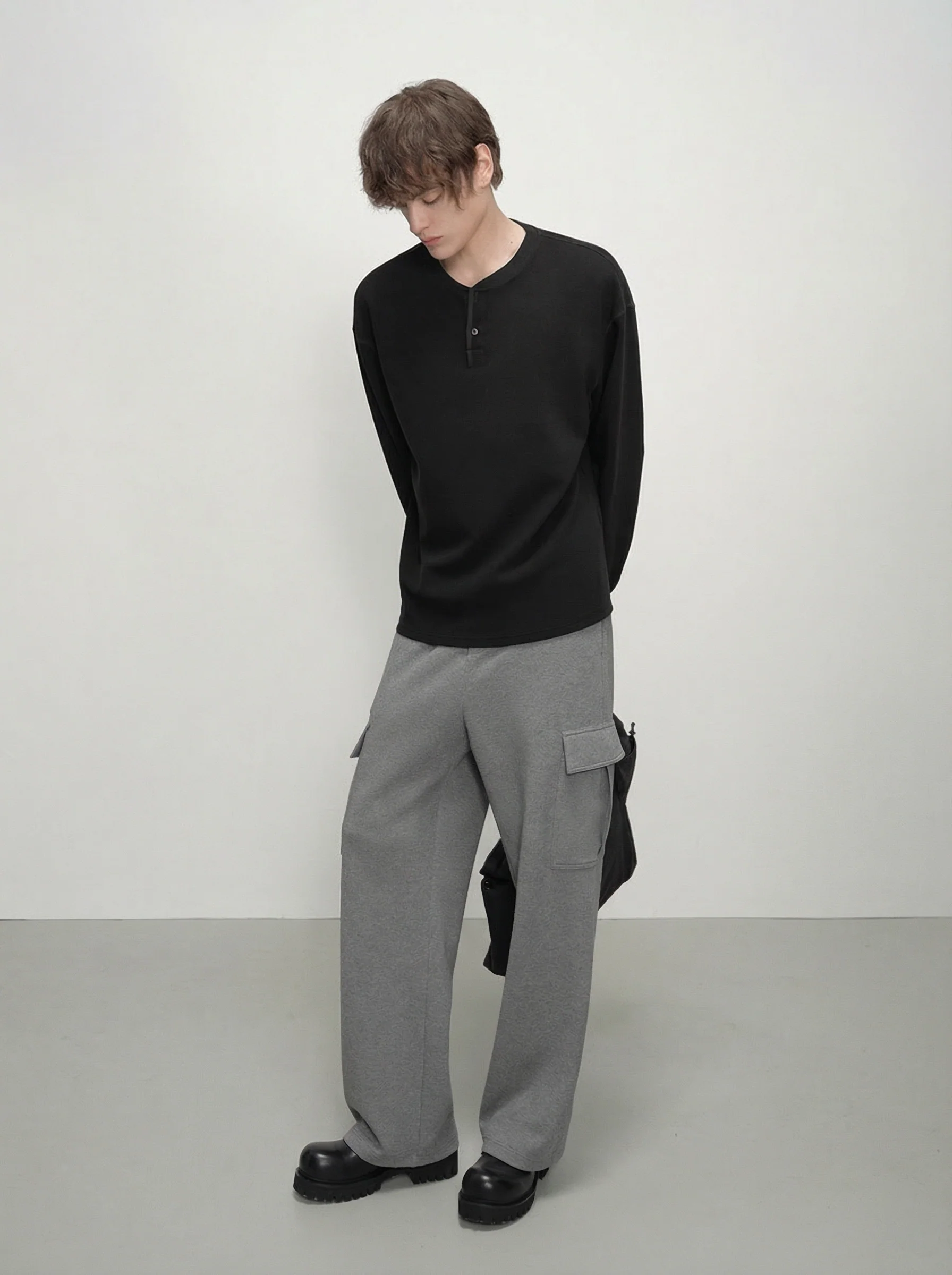 Relaxed Straight Cargo Sweatpants