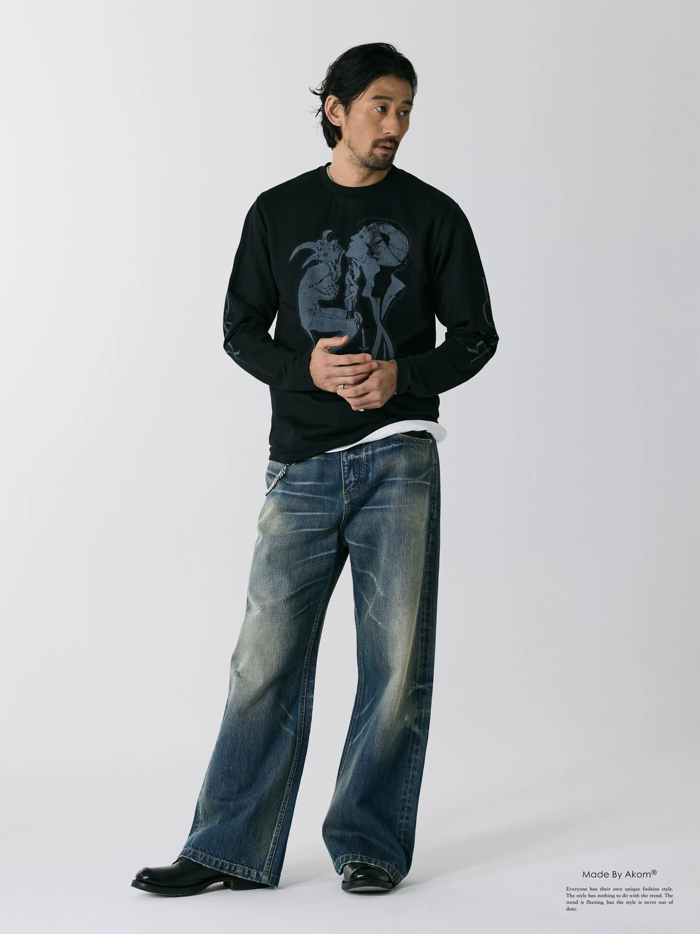 Retro Clown Print Slim Long-Sleeve Tee - Image 2