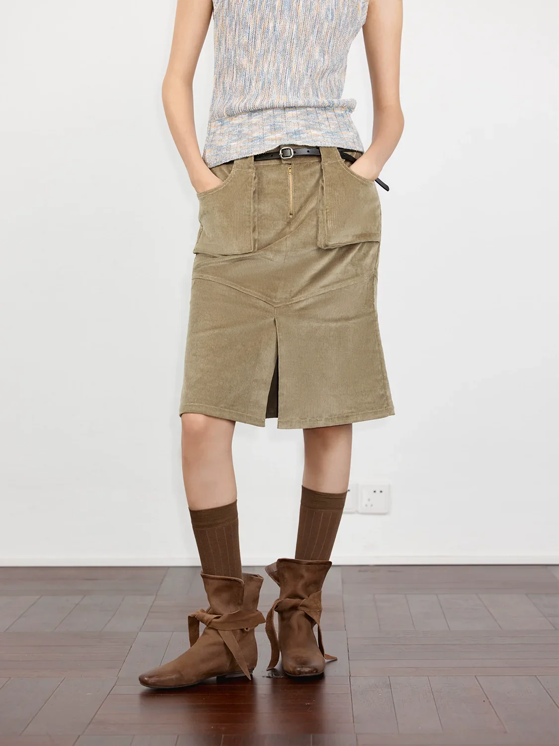 Retro Corduroy Fishtail Skirt - Image 4