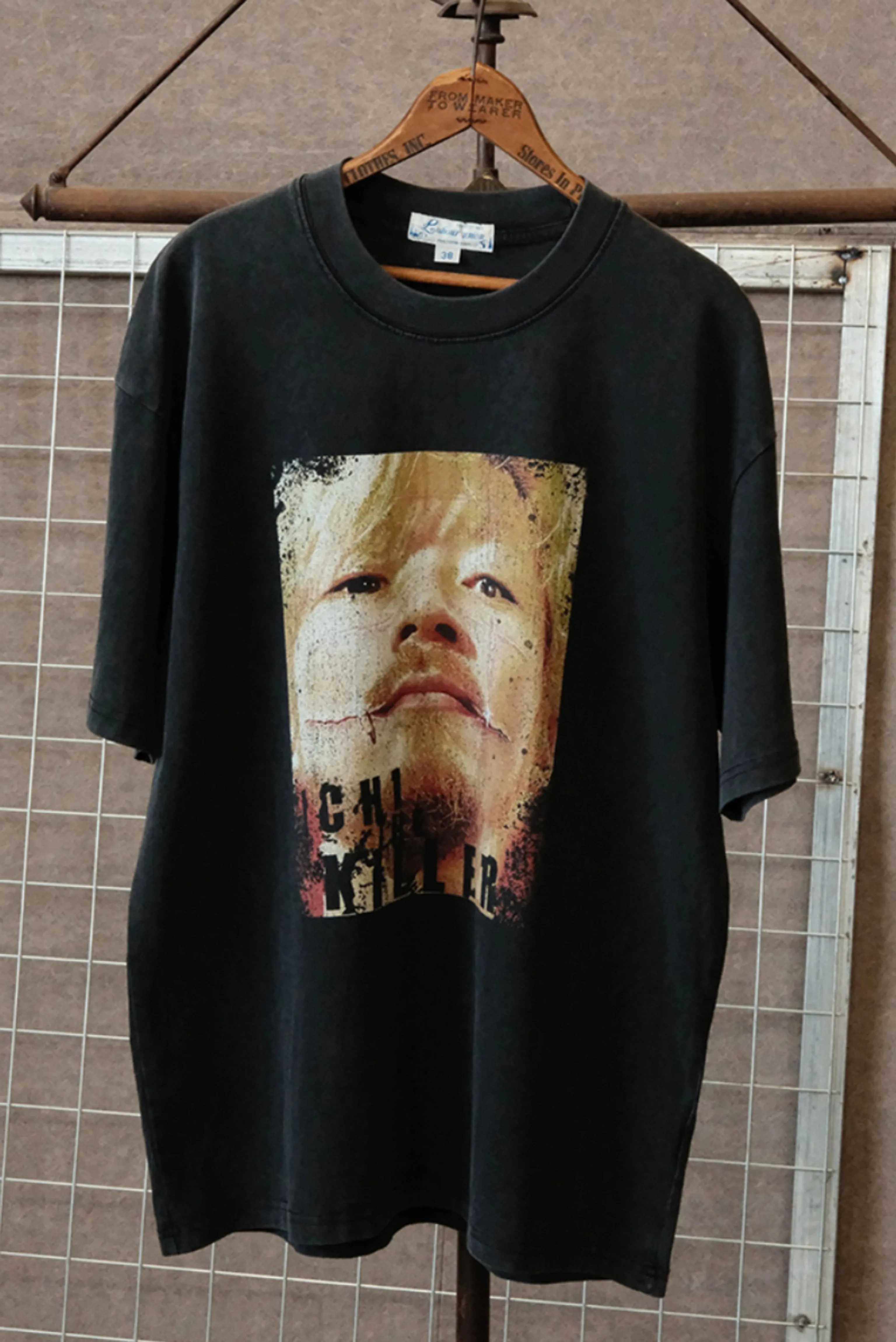 Retro Graphic T-Shirt - Image 7