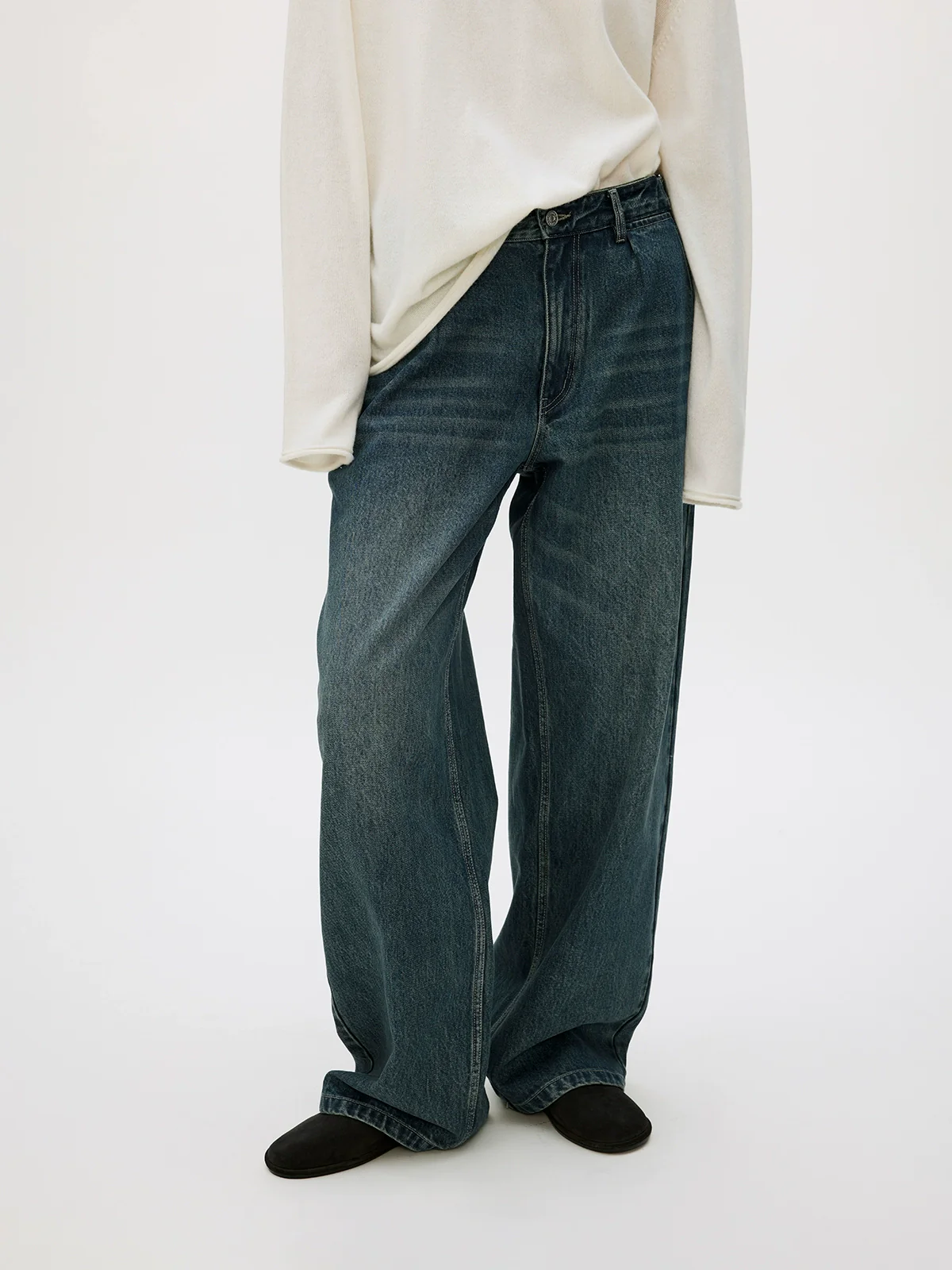 Retro Wash Adjustable Straight-Leg Jeans