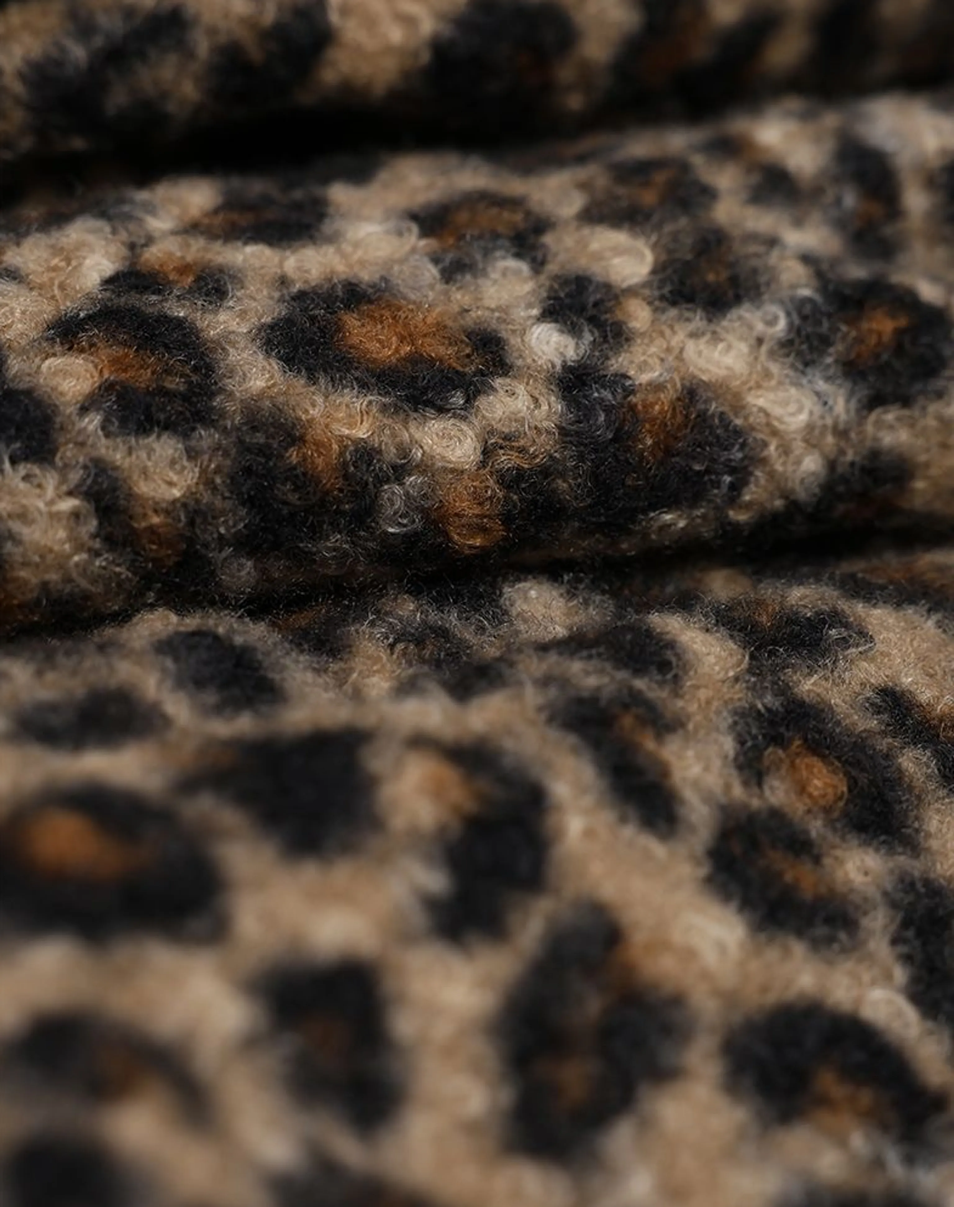 Reversible Olive-Leopard Padded Jacket - Image 6