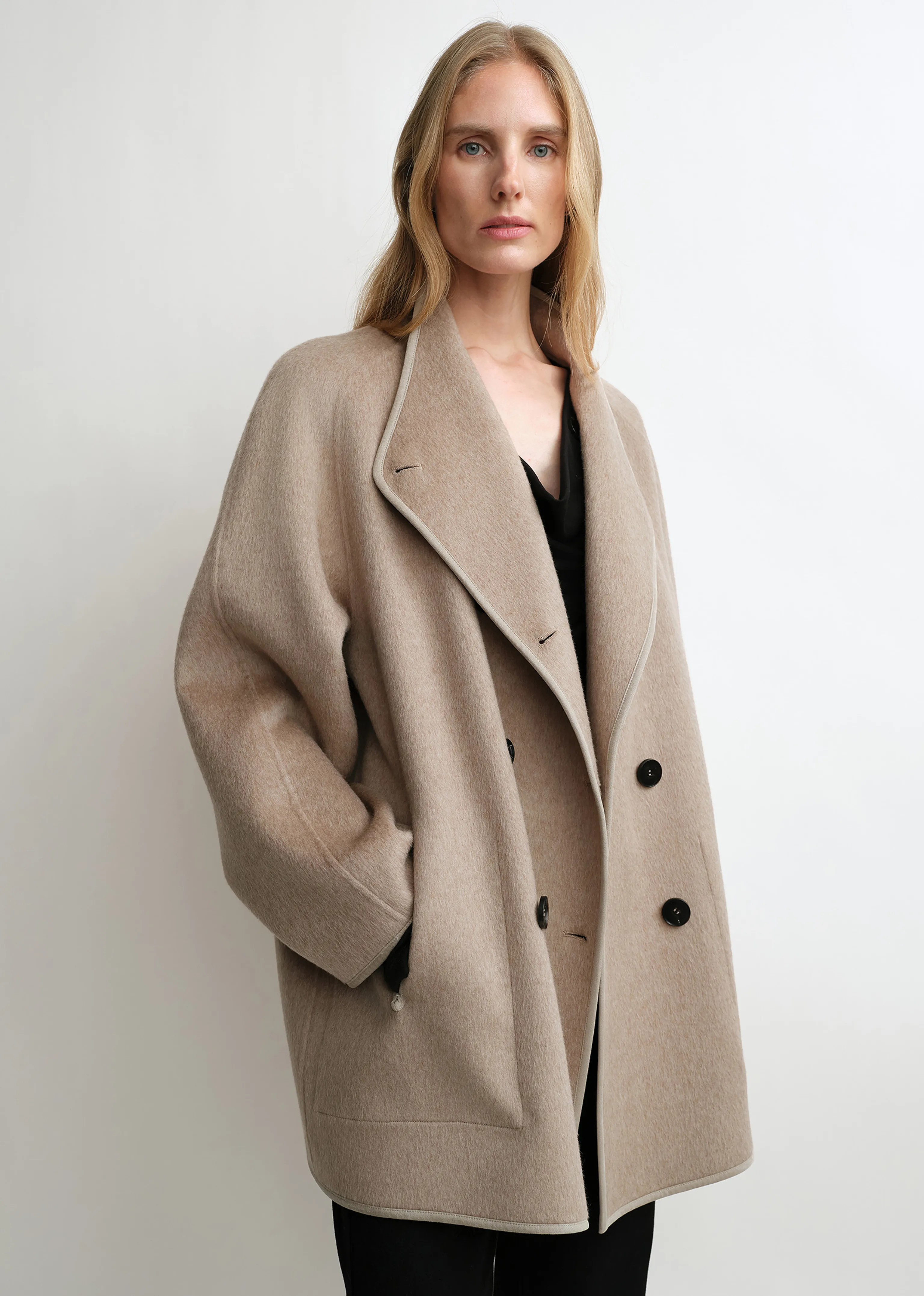 Reversible Silk Camel Hair Short Coat - Image 3