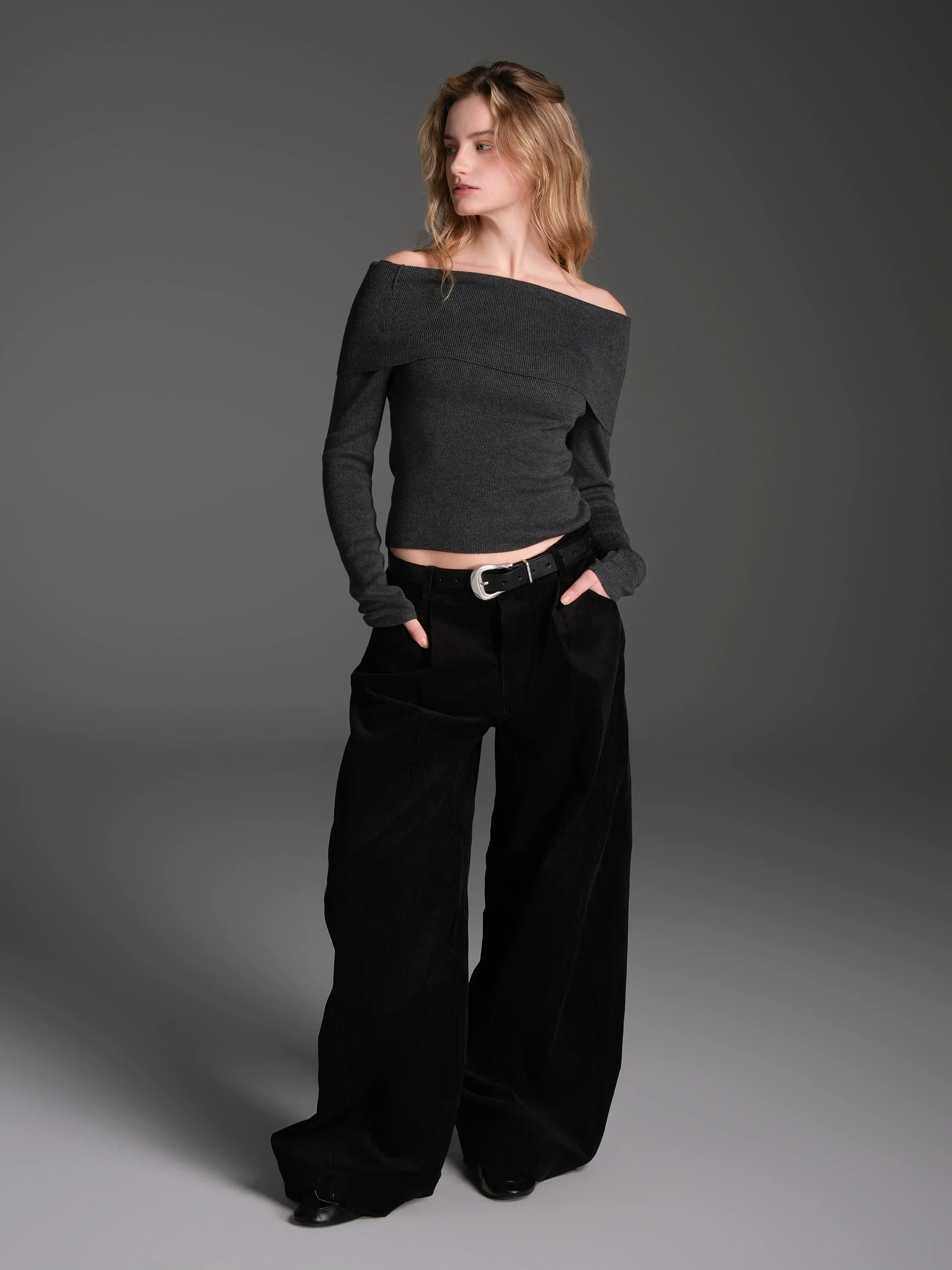 Ribbed One-Shoulder Slim Sweater - Image 2