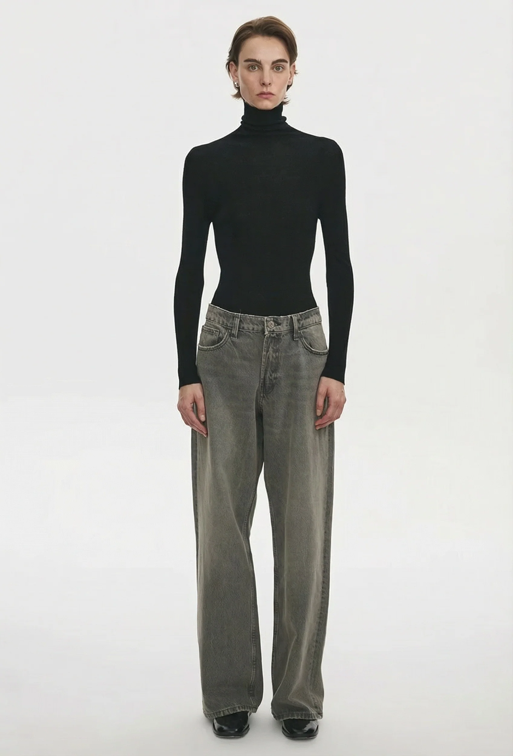 Ribbed Turtleneck Sweater - Image 4