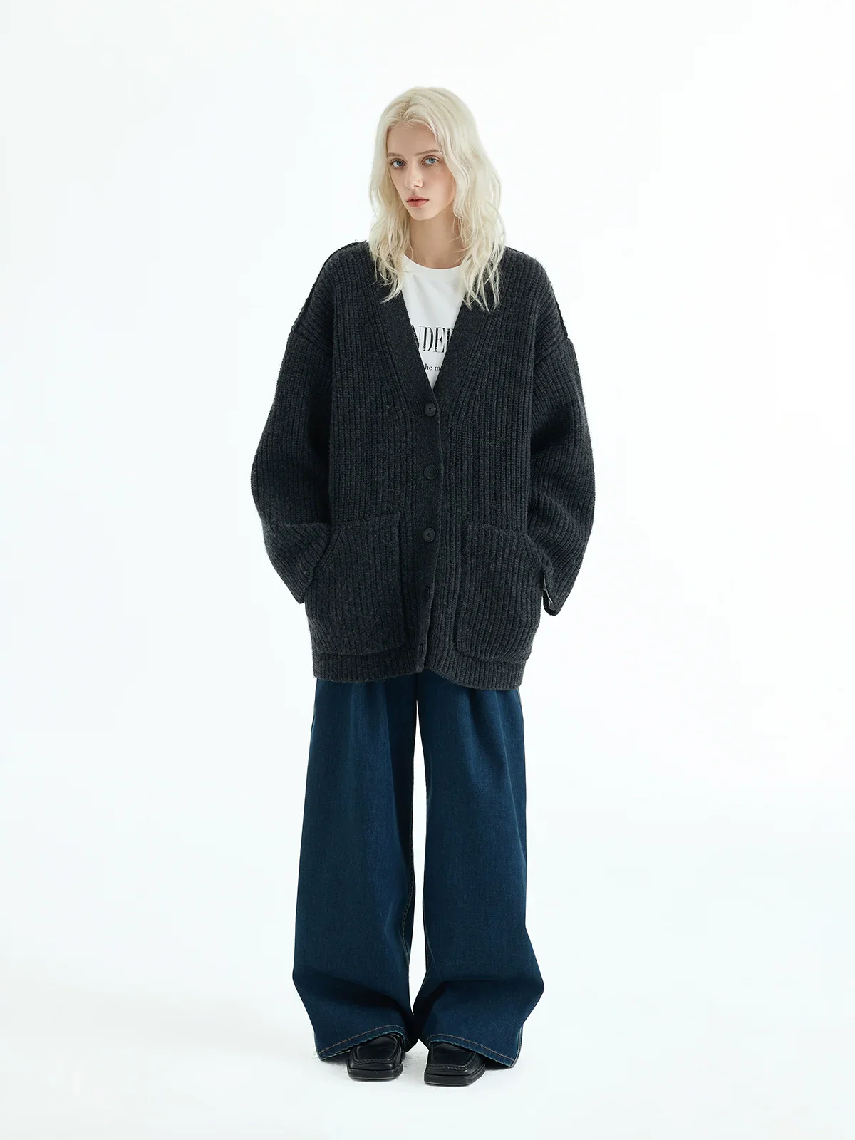Ribbed Wool-Blend V-Neck Cardigan - Image 3