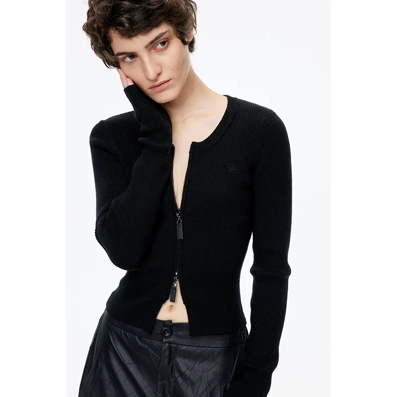 Ribbed Zip-Up Cardigan - Image 5
