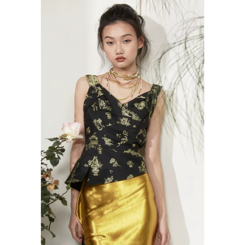 Rimless Gold Structure Top - Image 3