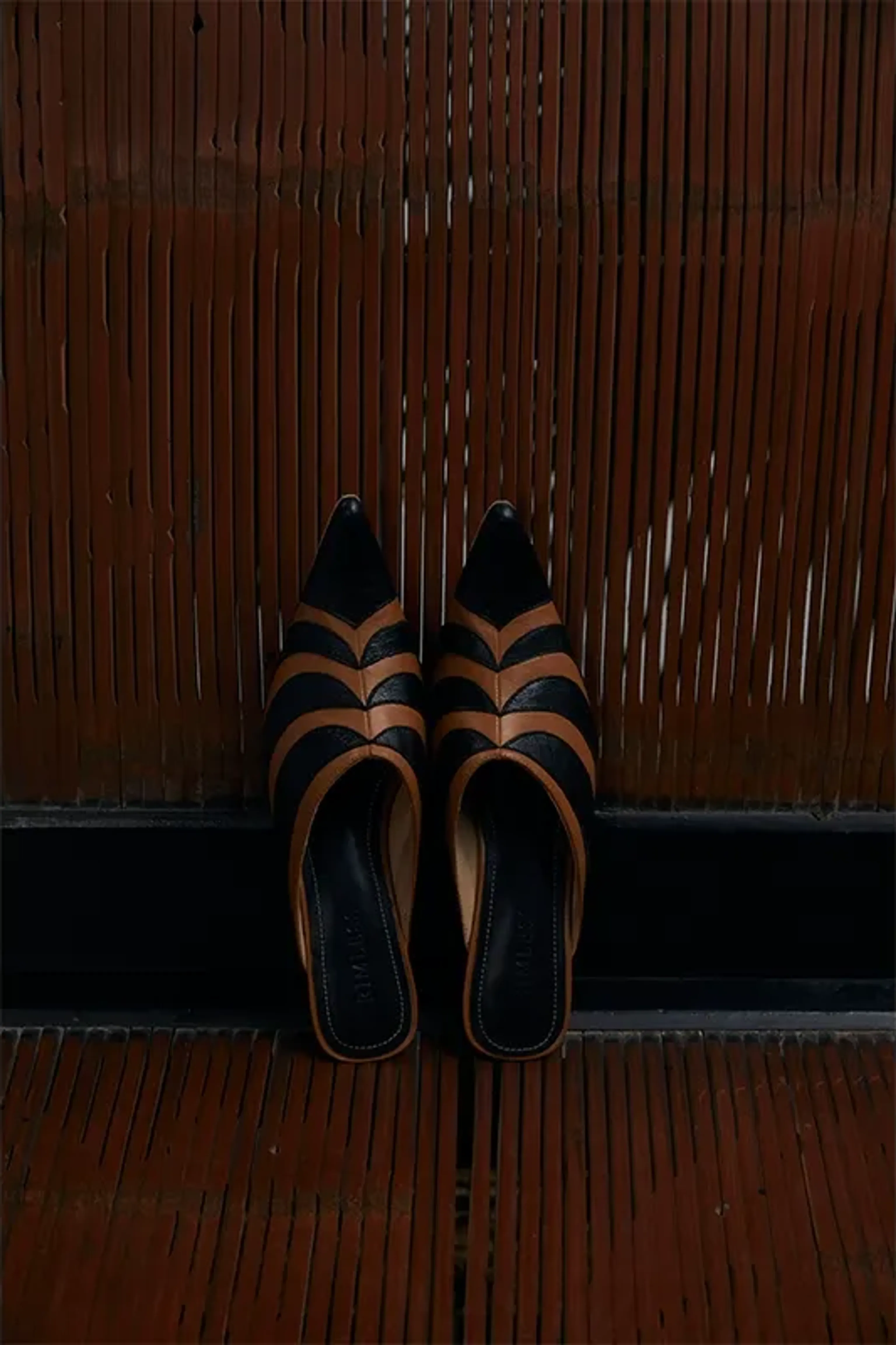 Rimless Pointed Toe Mules - Image 5