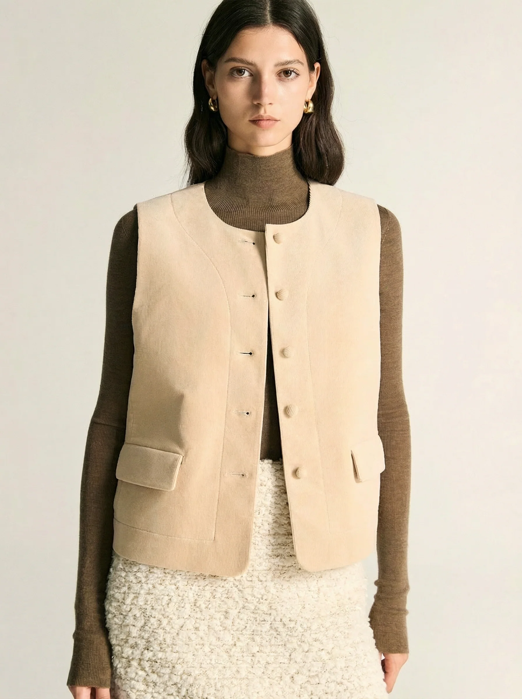 Round-Neck Button Vest - Image 3