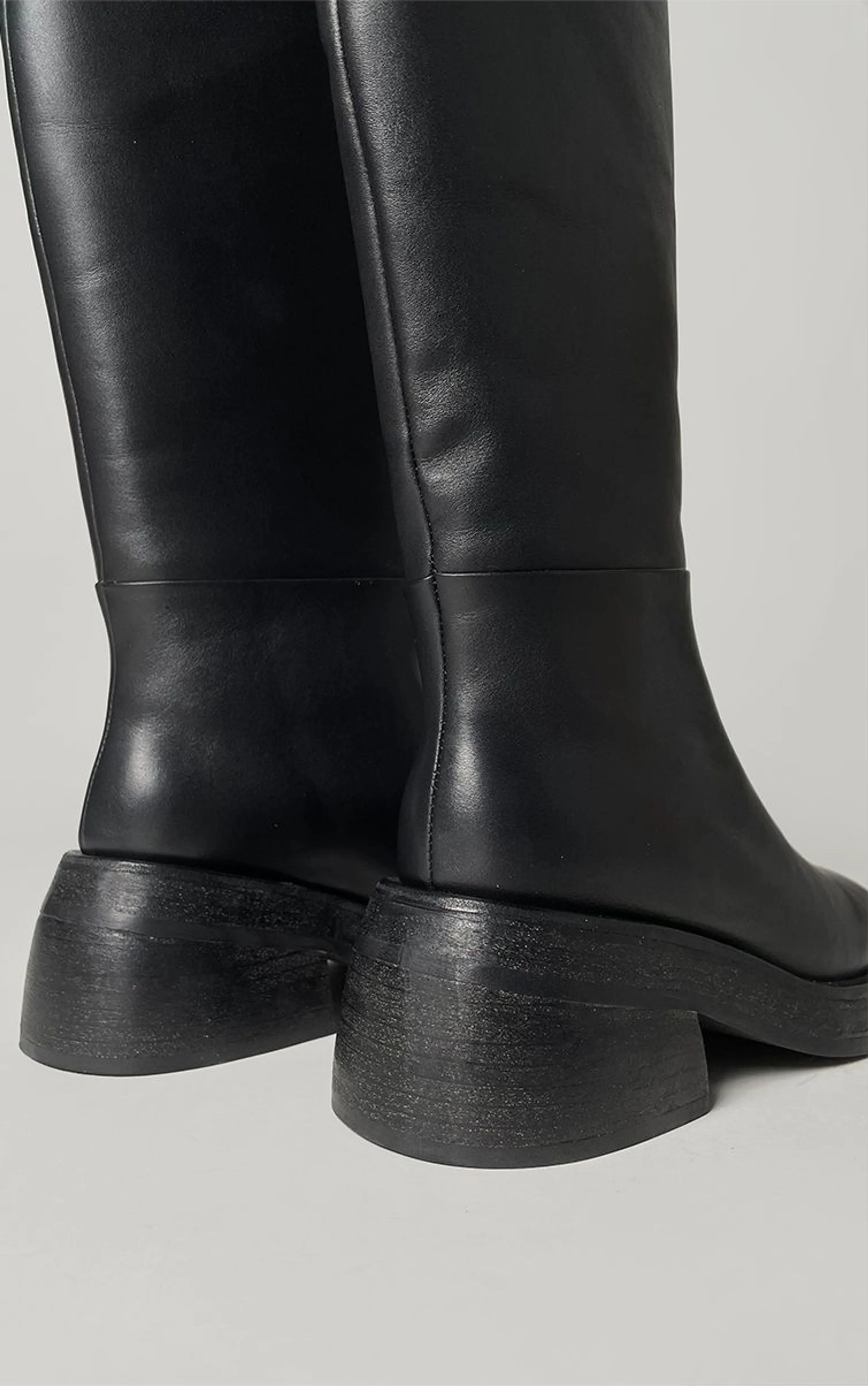 Round-Toe Leather Knee-High Boots - Image 7