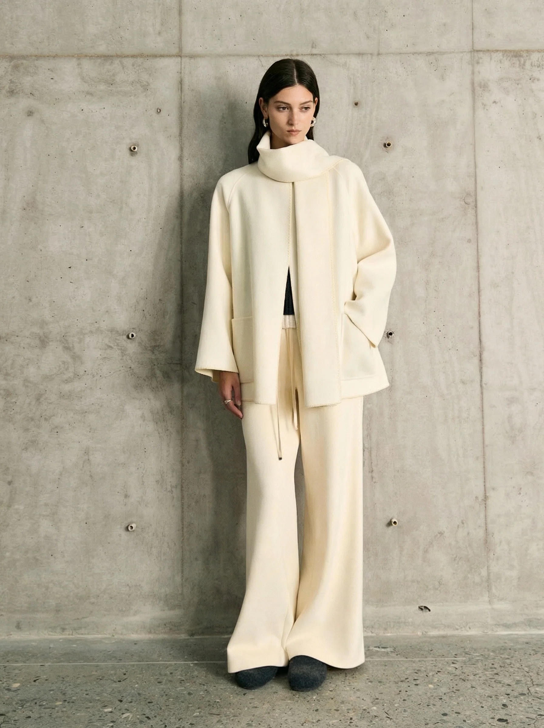 Scarf-Collar Wool Cashmere Coat - Image 2
